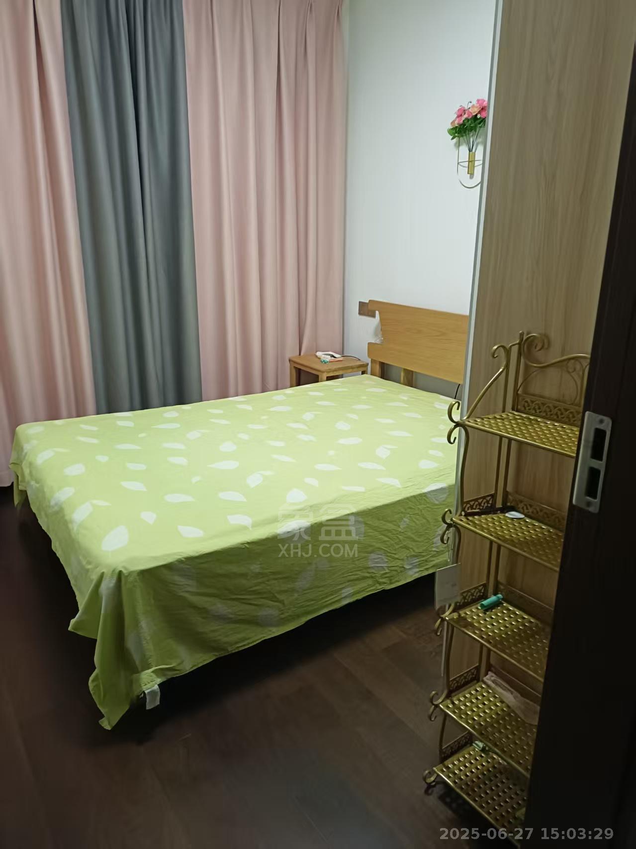 城际空间站  3室2厅2卫   1800.00元/月室内图