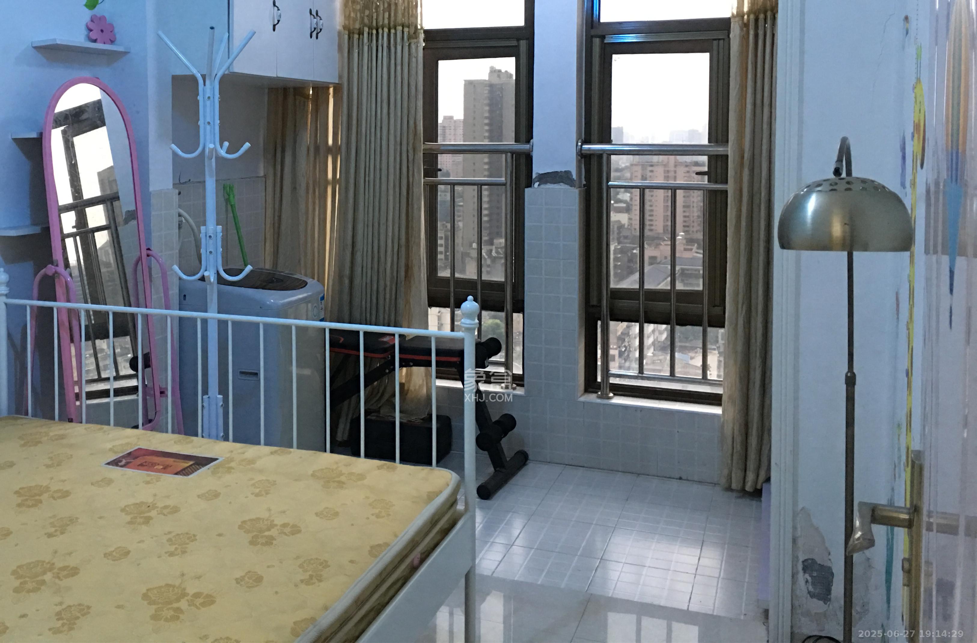 铂宫  2室1厅1卫   2800.00元/月室内图