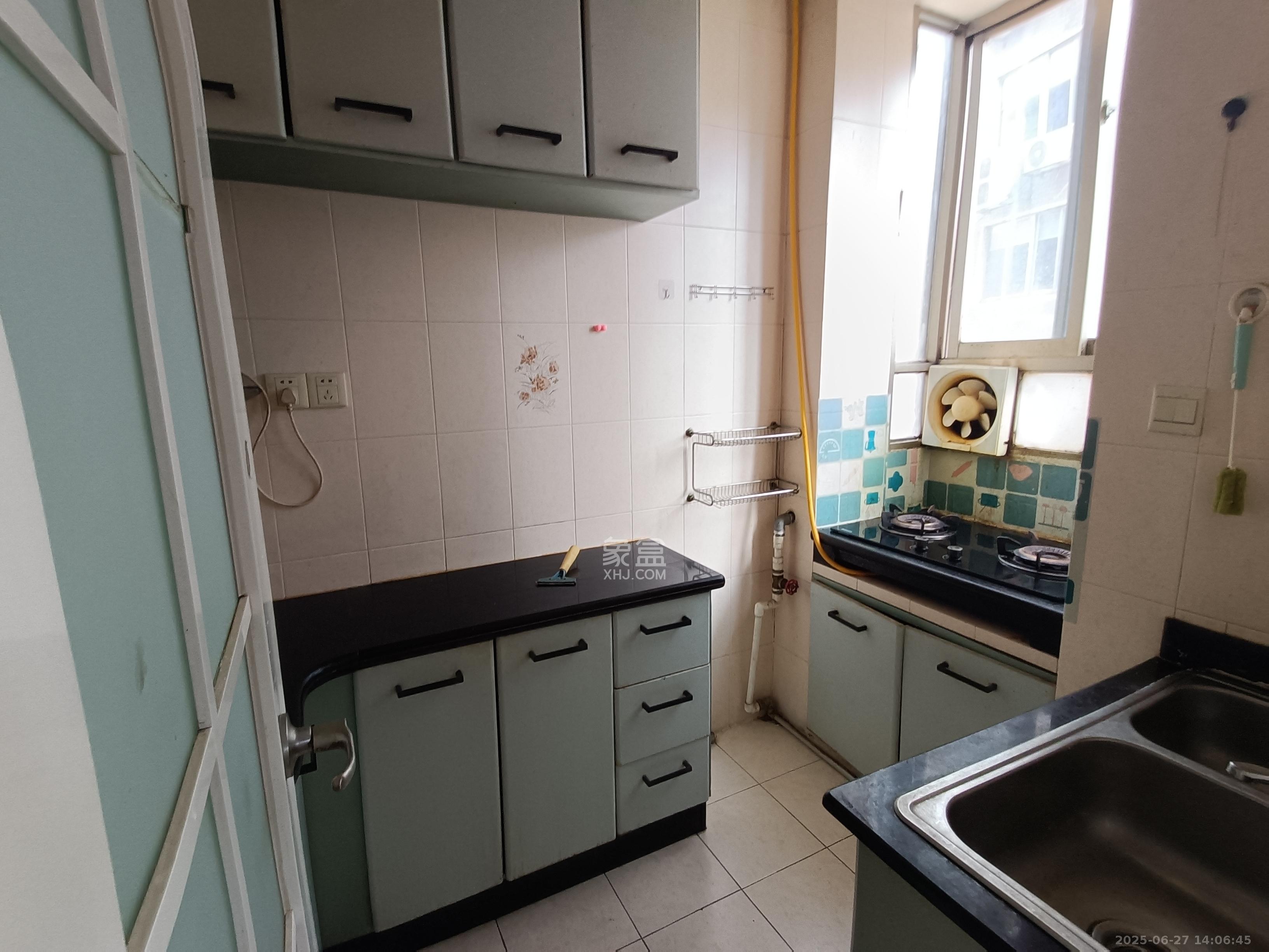 中国人民财产股份公司宿舍(人民保险公司宿舍) 2室1厅1卫 1800.0元/月 中国人民财产股份公司宿舍(人民保险公司宿舍) 2室1厅1卫 1800.0元/月室内图