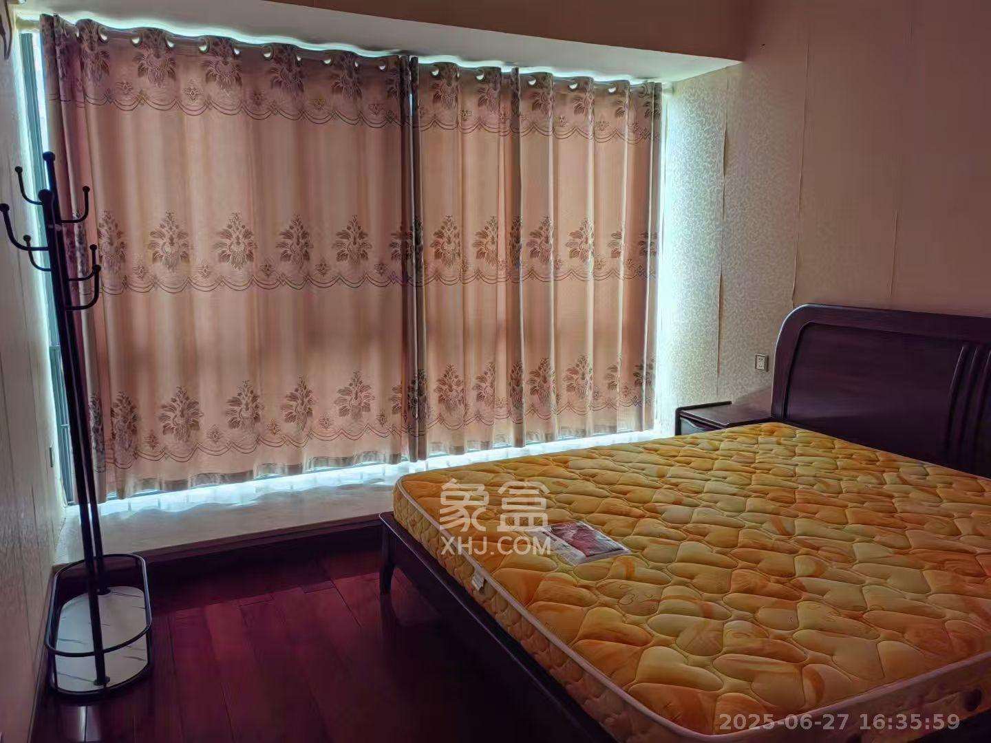 恒基凯旋门一二期 3室2厅1卫 2500.0元/月 恒基凯旋门一二期 3室2厅1卫 2500.0元/月室内图