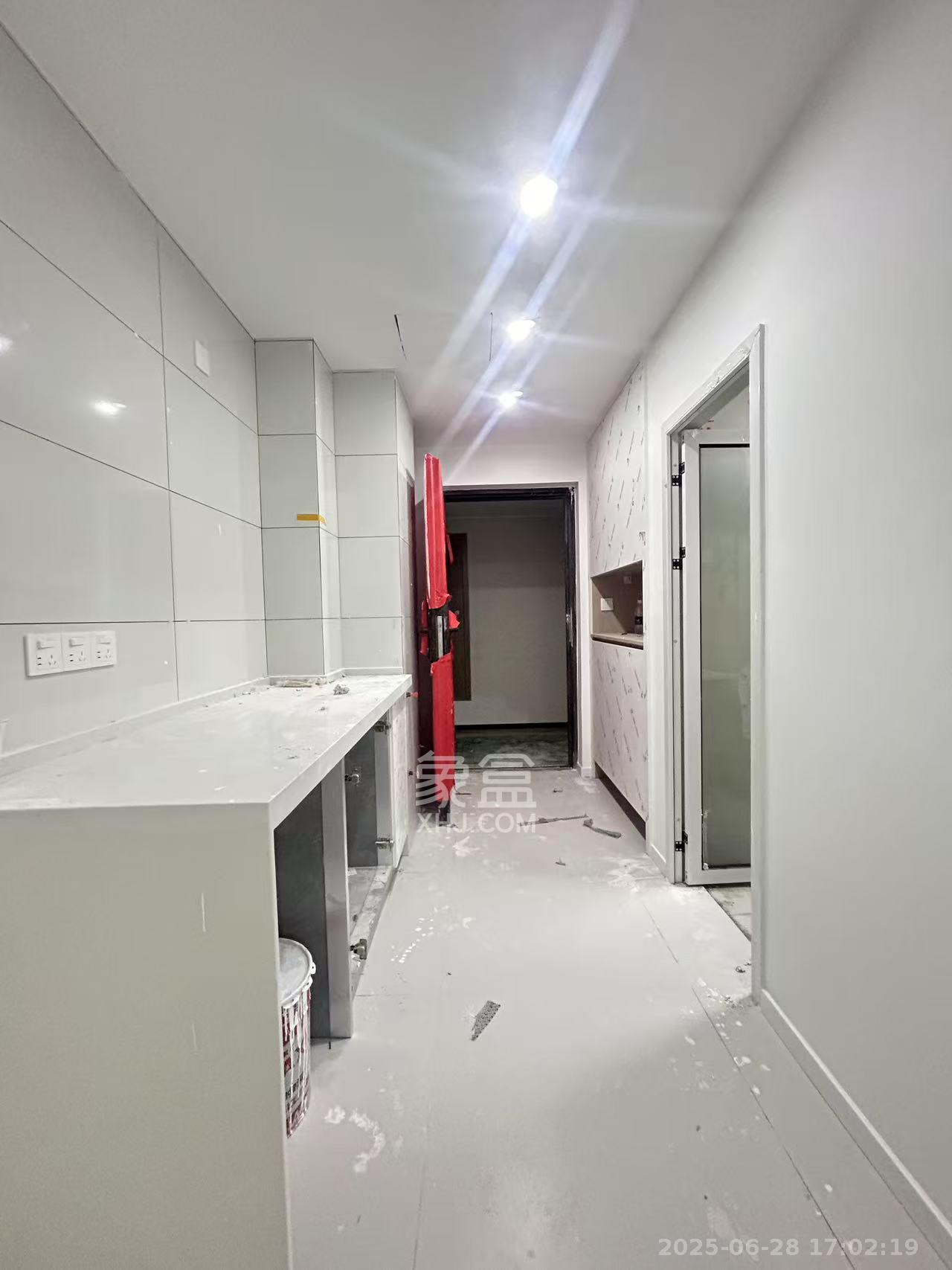 华润置地中心  1室1厅1卫   2500.00元/月室内图