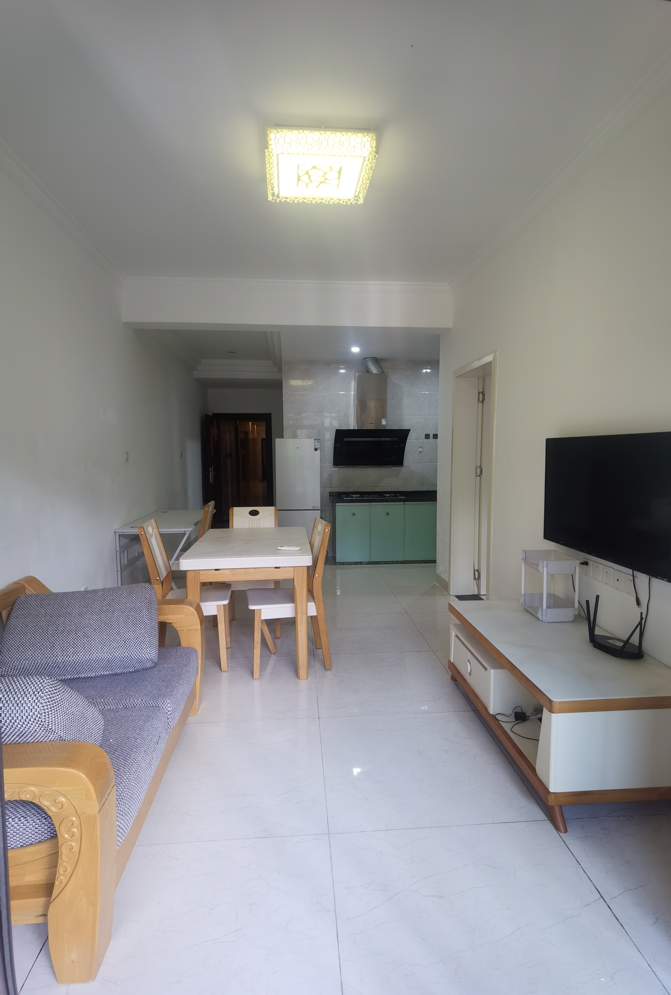 国贸城市花园 1室1厅1卫 2800.0元/月 国贸城市花园 1室1厅1卫 2800.0元/月室内图