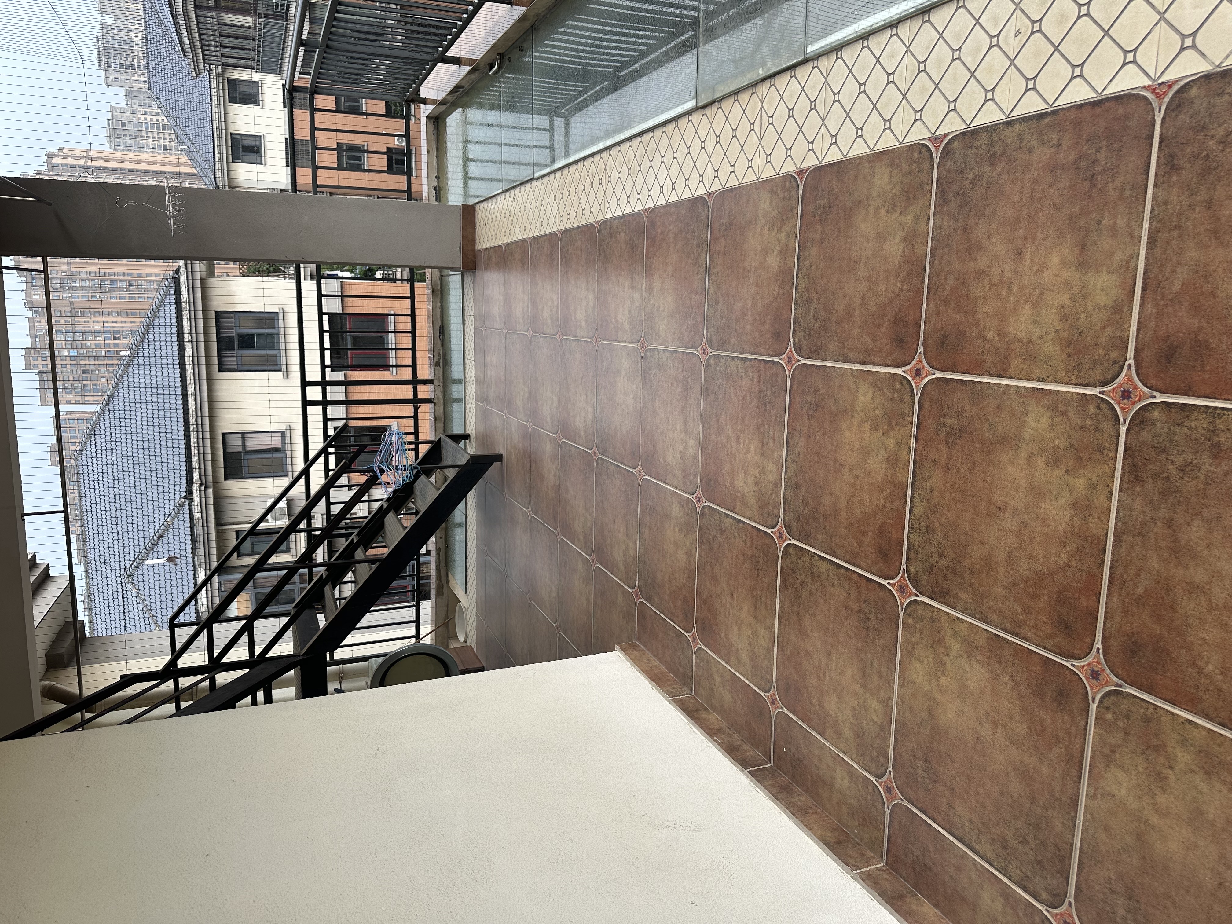 国土鑫苑 4室2厅2卫 1500.0元/月 国土鑫苑 4室2厅2卫 1500.0元/月室内图