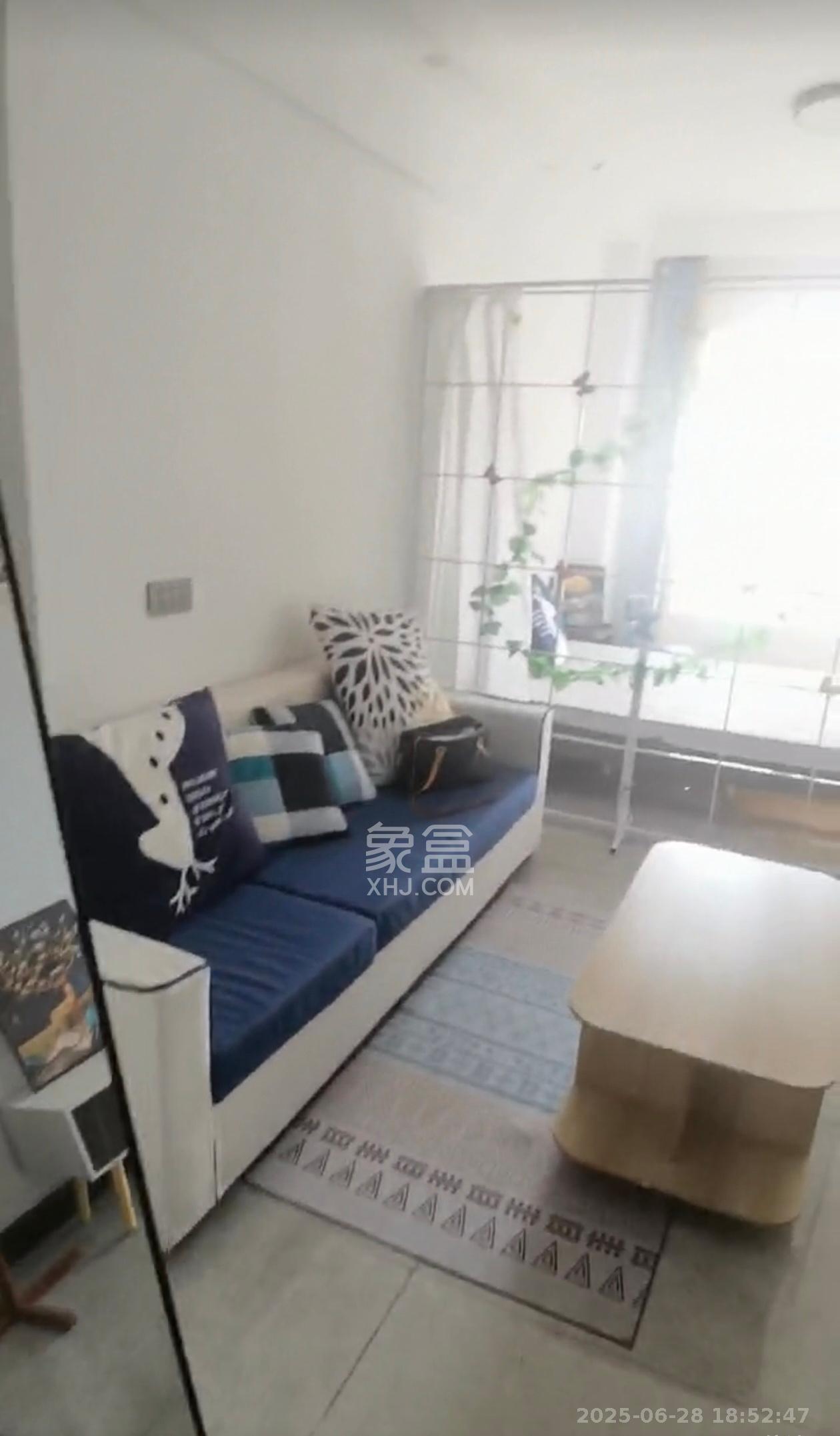 保利香槟国际 1室0厅0卫 1450.0元/月 保利香槟国际 1室0厅0卫 1450.0元/月室内图