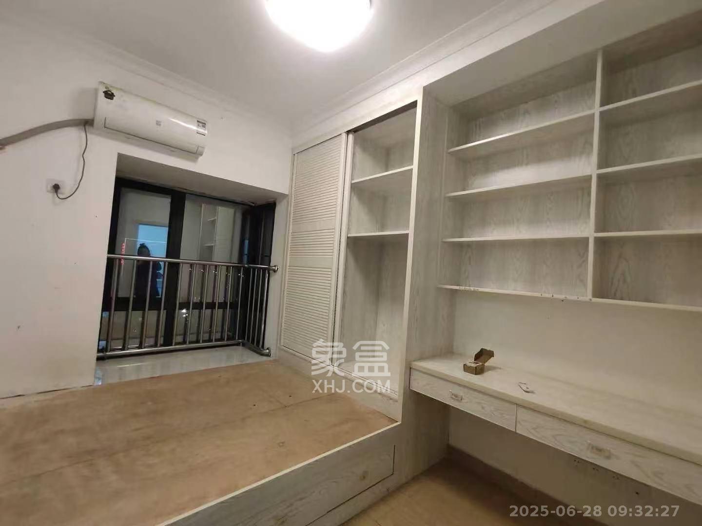 森林城  2室1厅1卫   1850.00元/月室内图