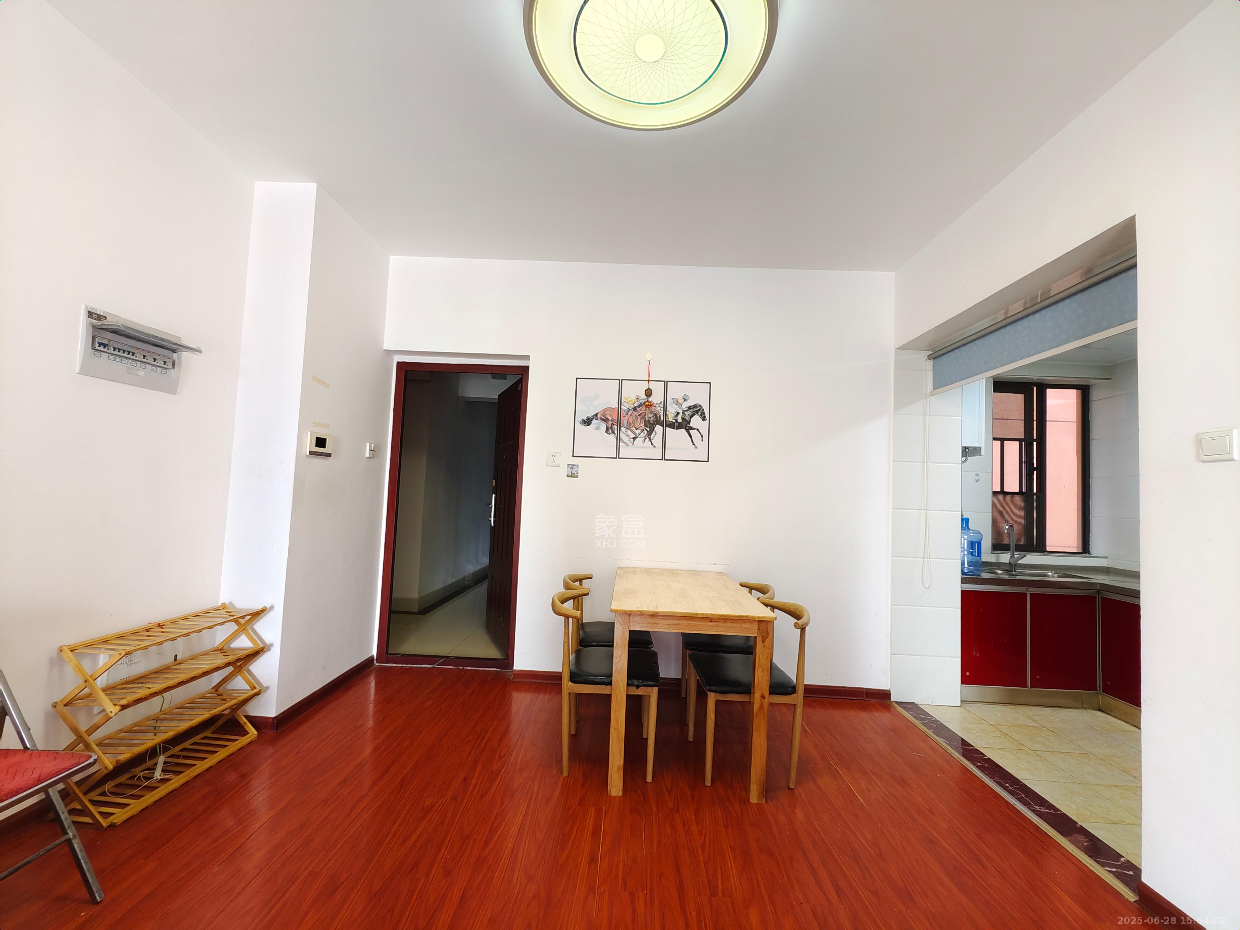 联晟大厦 3室2厅2卫 3600.0元/月 联晟大厦 3室2厅2卫 3600.0元/月室内图