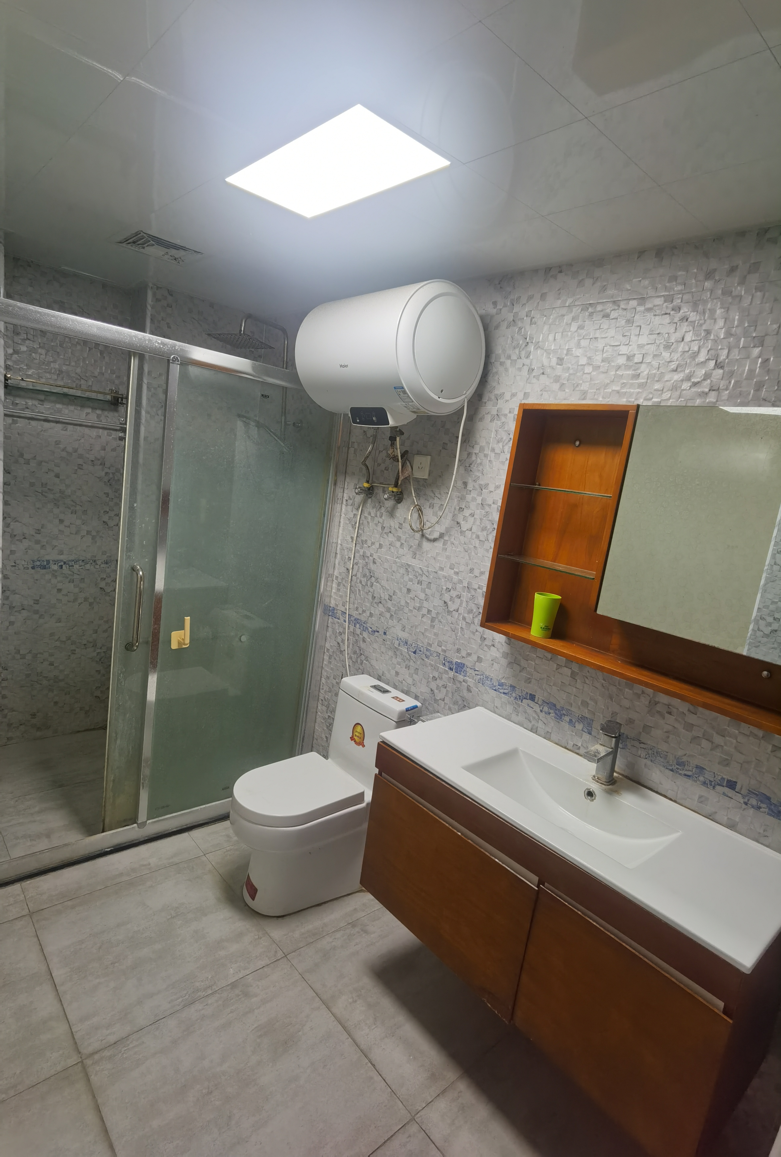 国贸城市花园 1室0厅1卫 2200.0元/月 国贸城市花园 1室0厅1卫 2200.0元/月室内图