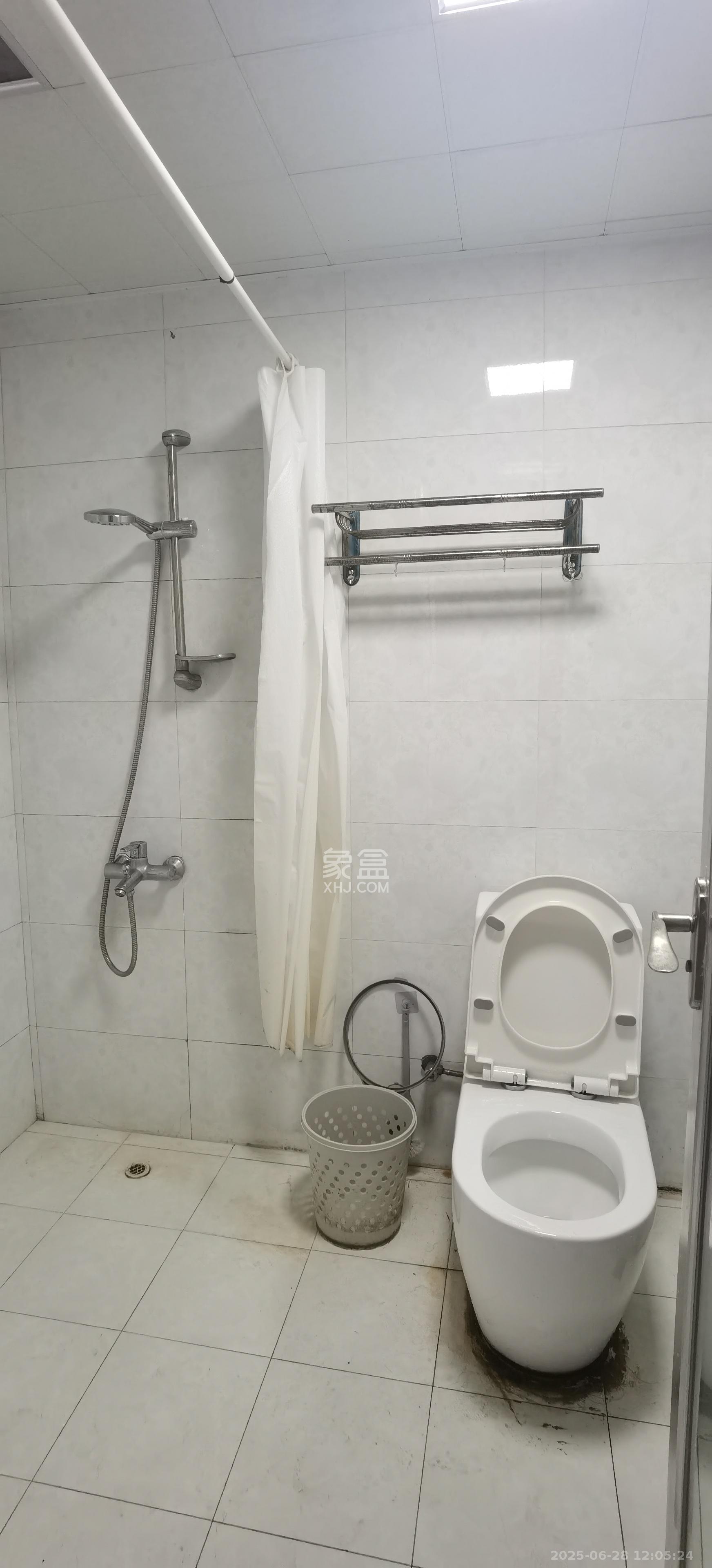 上峰苑(兰亭玥岛)  1室1厅1卫    1400.0元/月 上峰苑(兰亭玥岛)  1室1厅1卫    1400.0元/月室内图