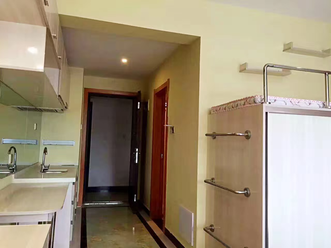 天门壹号  1室1厅1卫    850.0元/月 天门壹号  1室1厅1卫    850.0元/月室内图