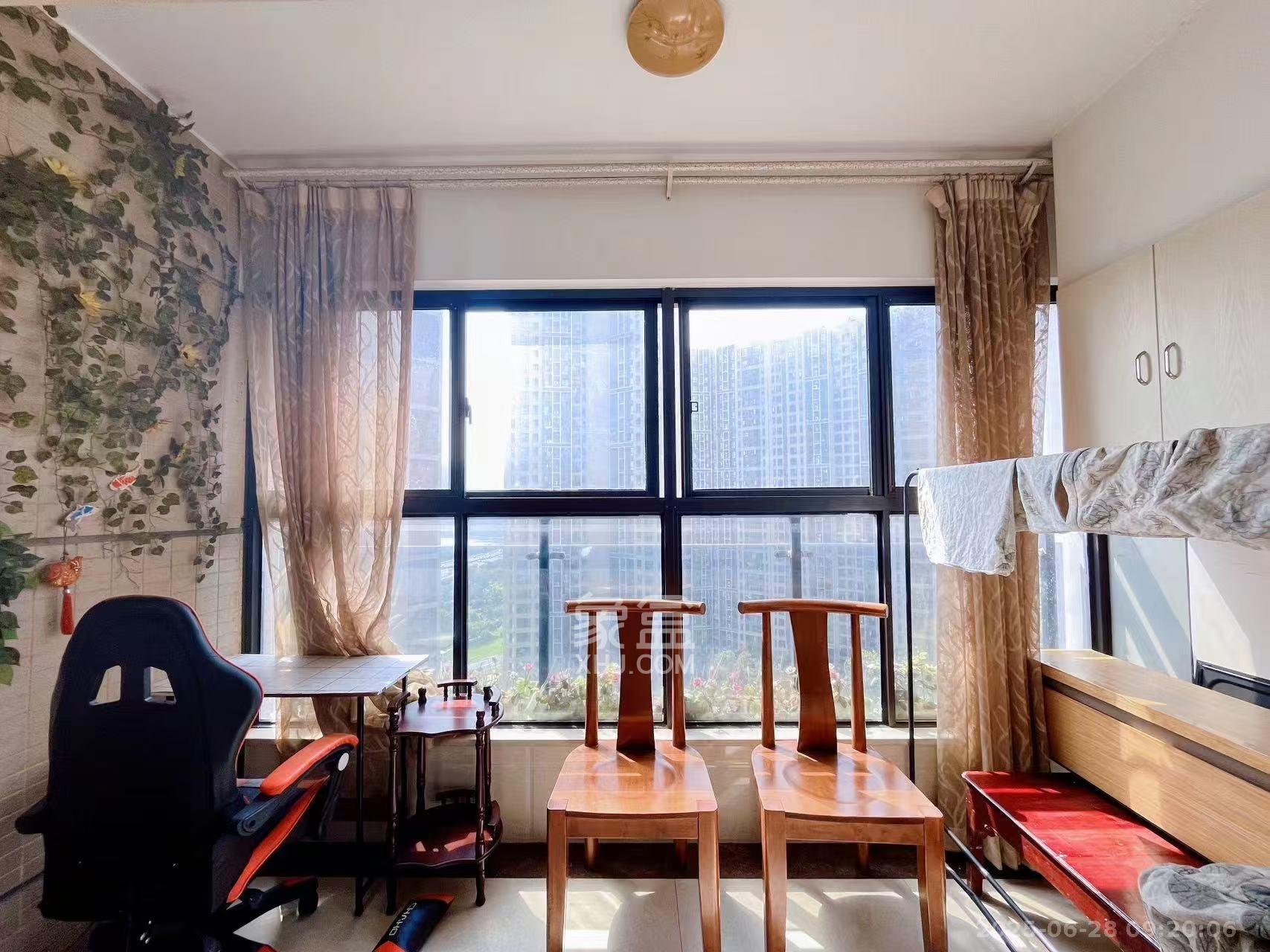 达美D6区  3室1厅2卫    2800.0元/月室内图