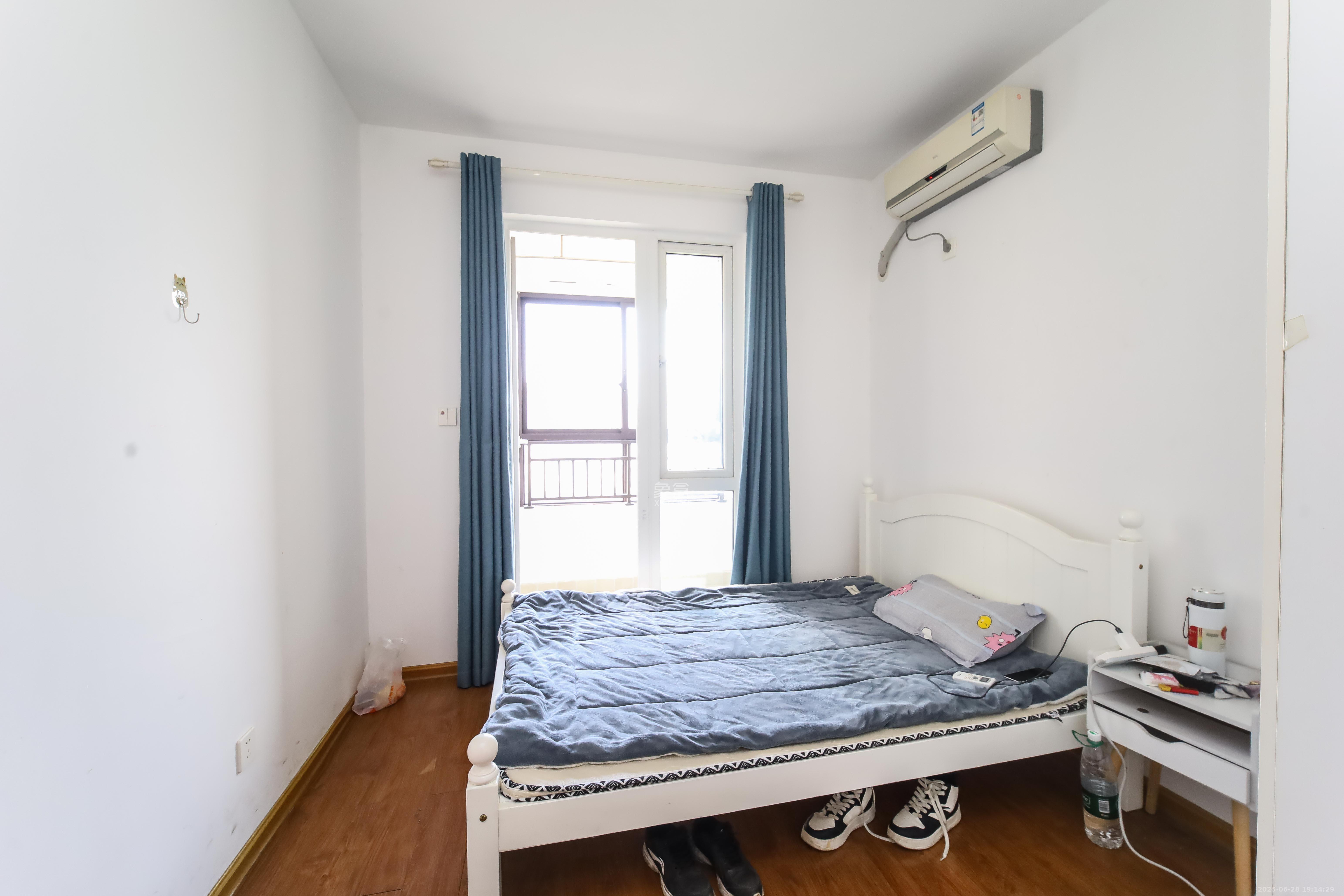 金地格林公馆 3室2厅1卫 86.8万 金地格林公馆 3室2厅1卫 86.8万卧室