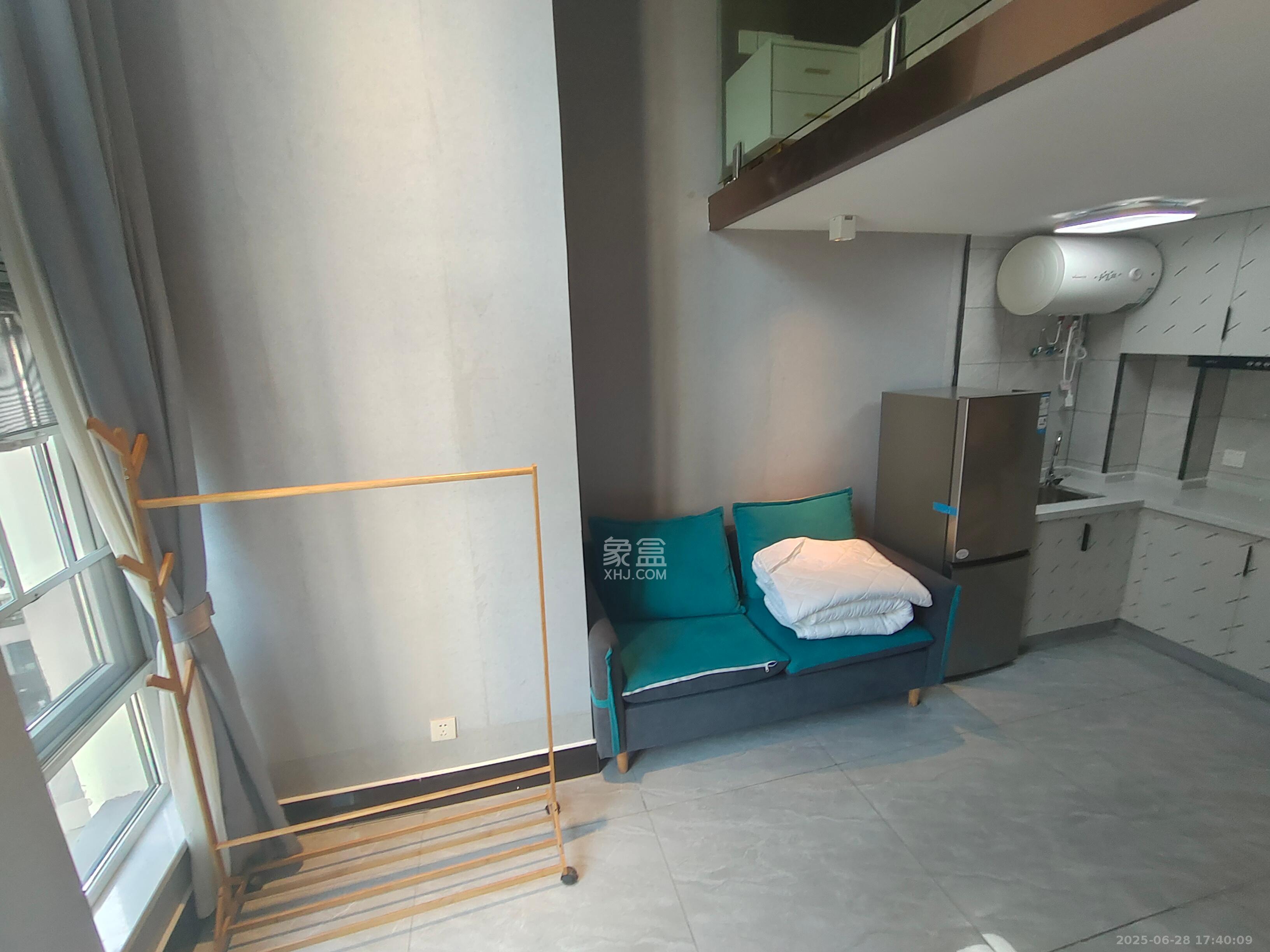 金地铂悦 1室0厅0卫 1800.0元/月 金地铂悦 1室0厅0卫 1800.0元/月室内图