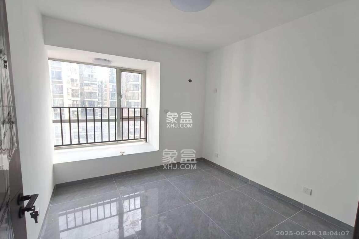 凯通国际城(凯通朝庭) 2室2厅1卫 2800.0元/月 凯通国际城(凯通朝庭) 2室2厅1卫 2800.0元/月室内图