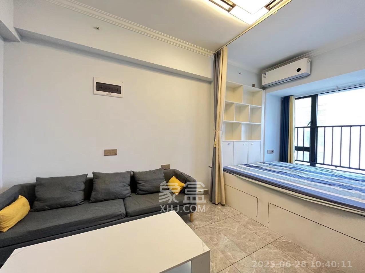 龙湖湘江星座(祺鑫星座公寓) 1室1厅1卫 1500.0元/月 龙湖湘江星座(祺鑫星座公寓) 1室1厅1卫 1500.0元/月室内图