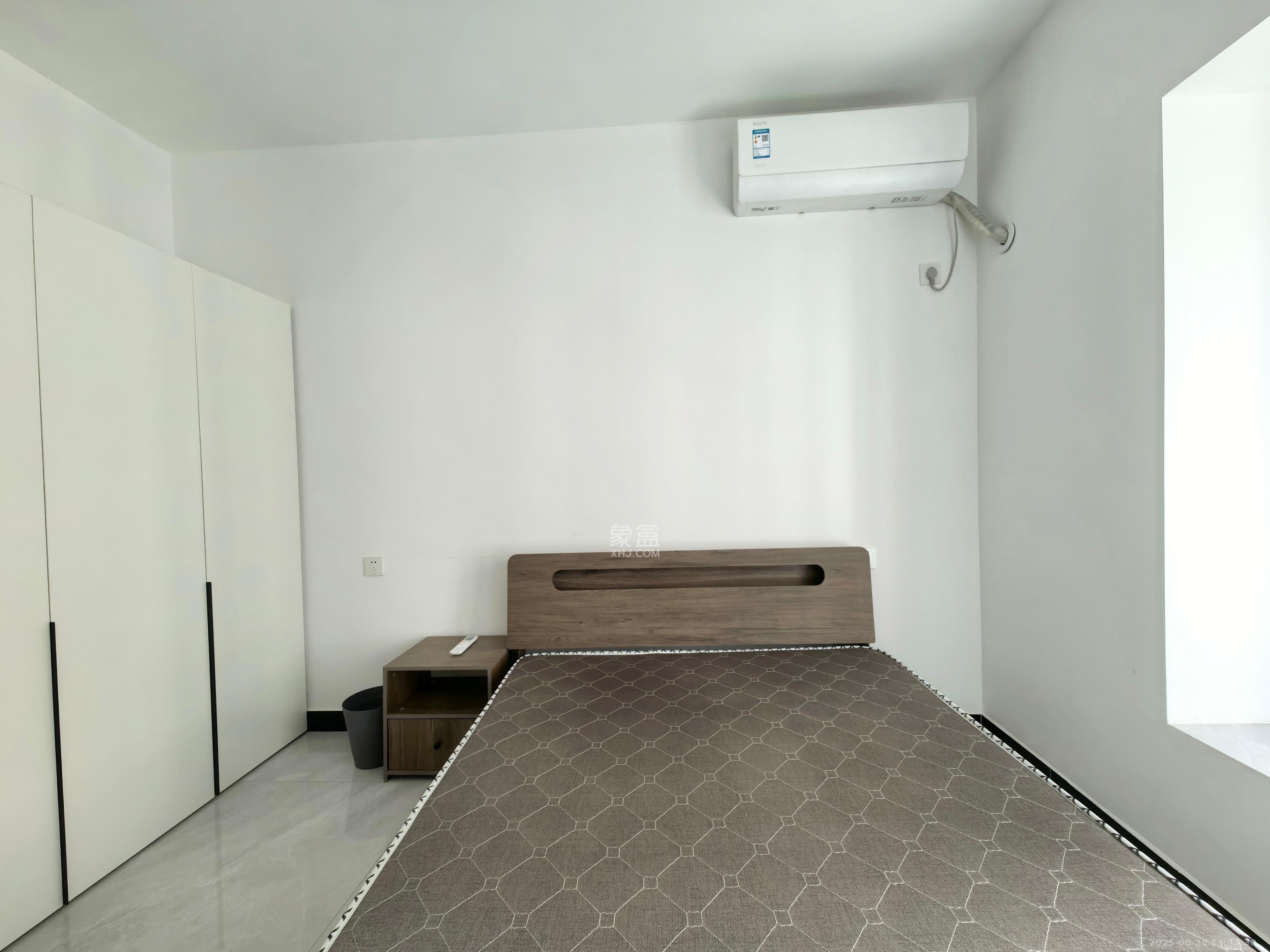 润和翰文府  3室2厅1卫   2400.00元/月室内图