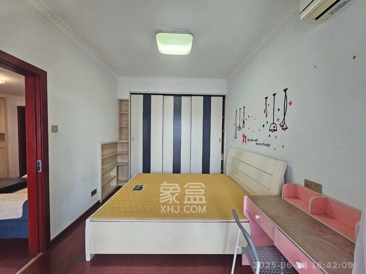 中信文化广场（中信新城二期）  2室1厅1卫   1800.00元/月室内图