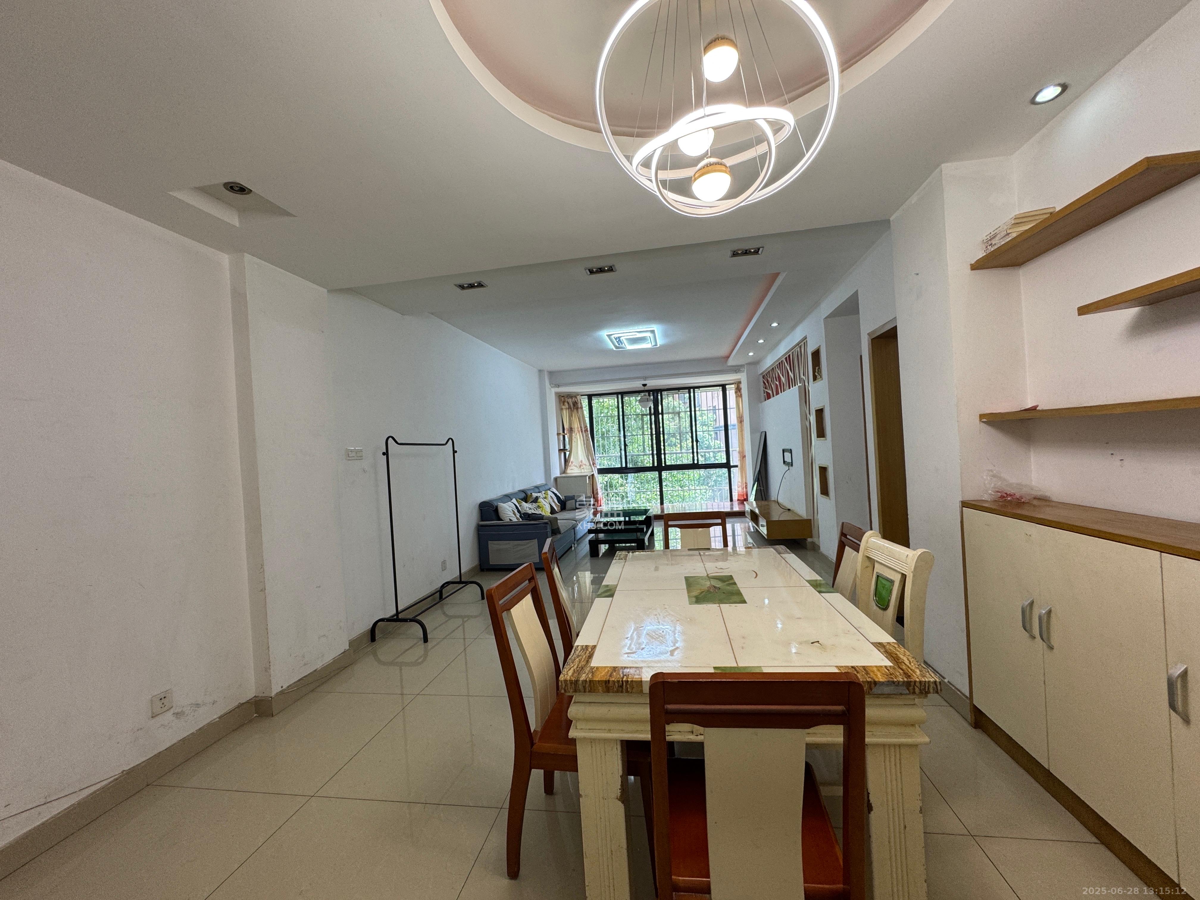 瑞都华庭(华庭美苑) 2室1厅1卫 2100.0元/月 瑞都华庭(华庭美苑) 2室1厅1卫 2100.0元/月室内图