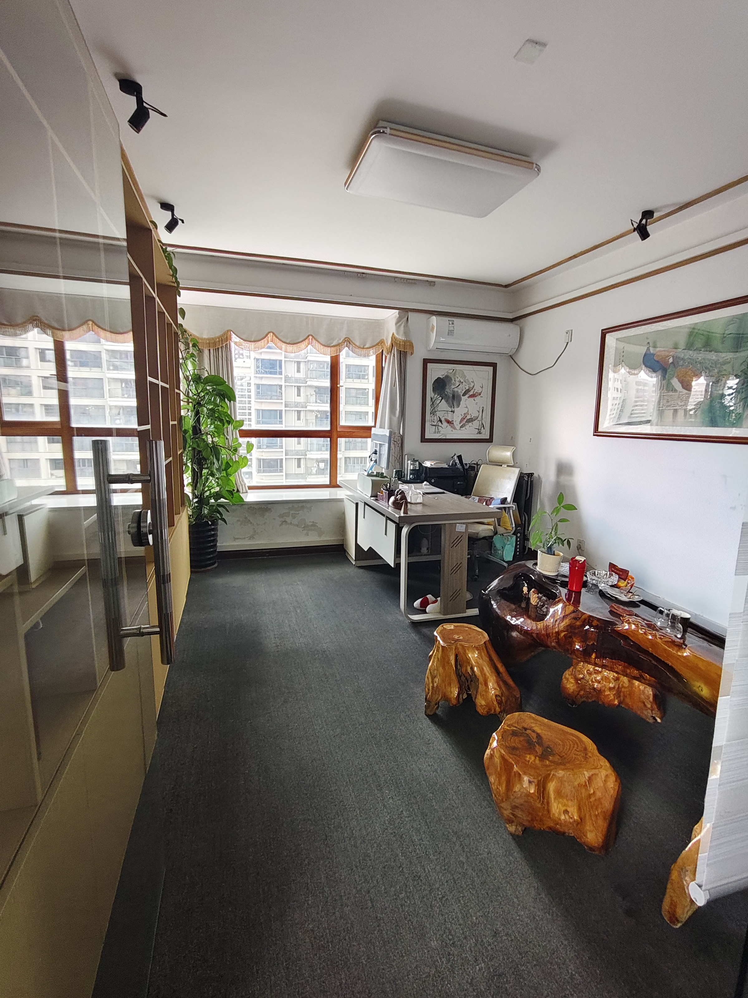 龙泉家园 4室2厅2卫 4000.0元/月 龙泉家园 4室2厅2卫 4000.0元/月室内图