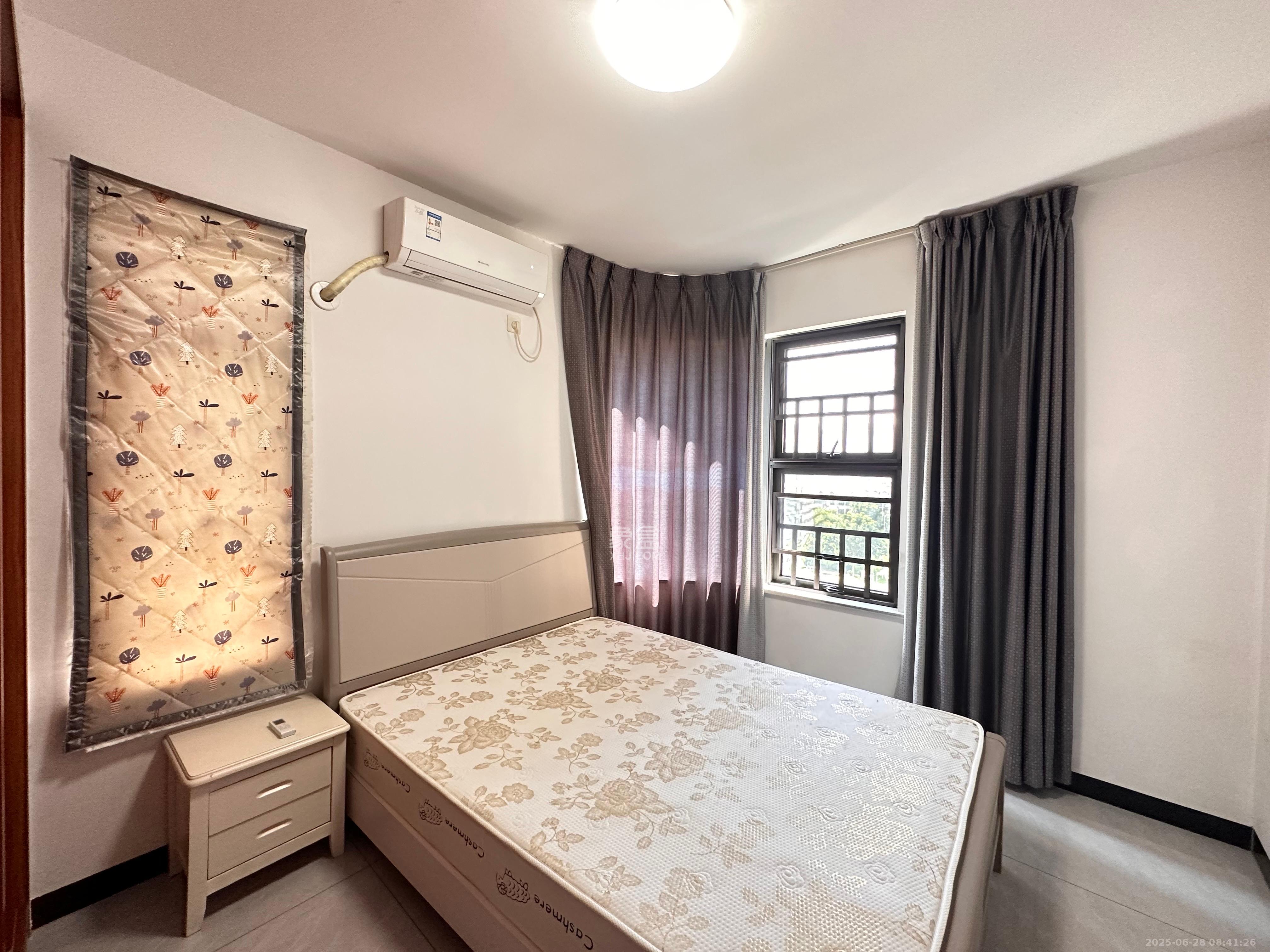 嘉雨兴园 2室1厅1卫 3000.0元/月 嘉雨兴园 2室1厅1卫 3000.0元/月室内图