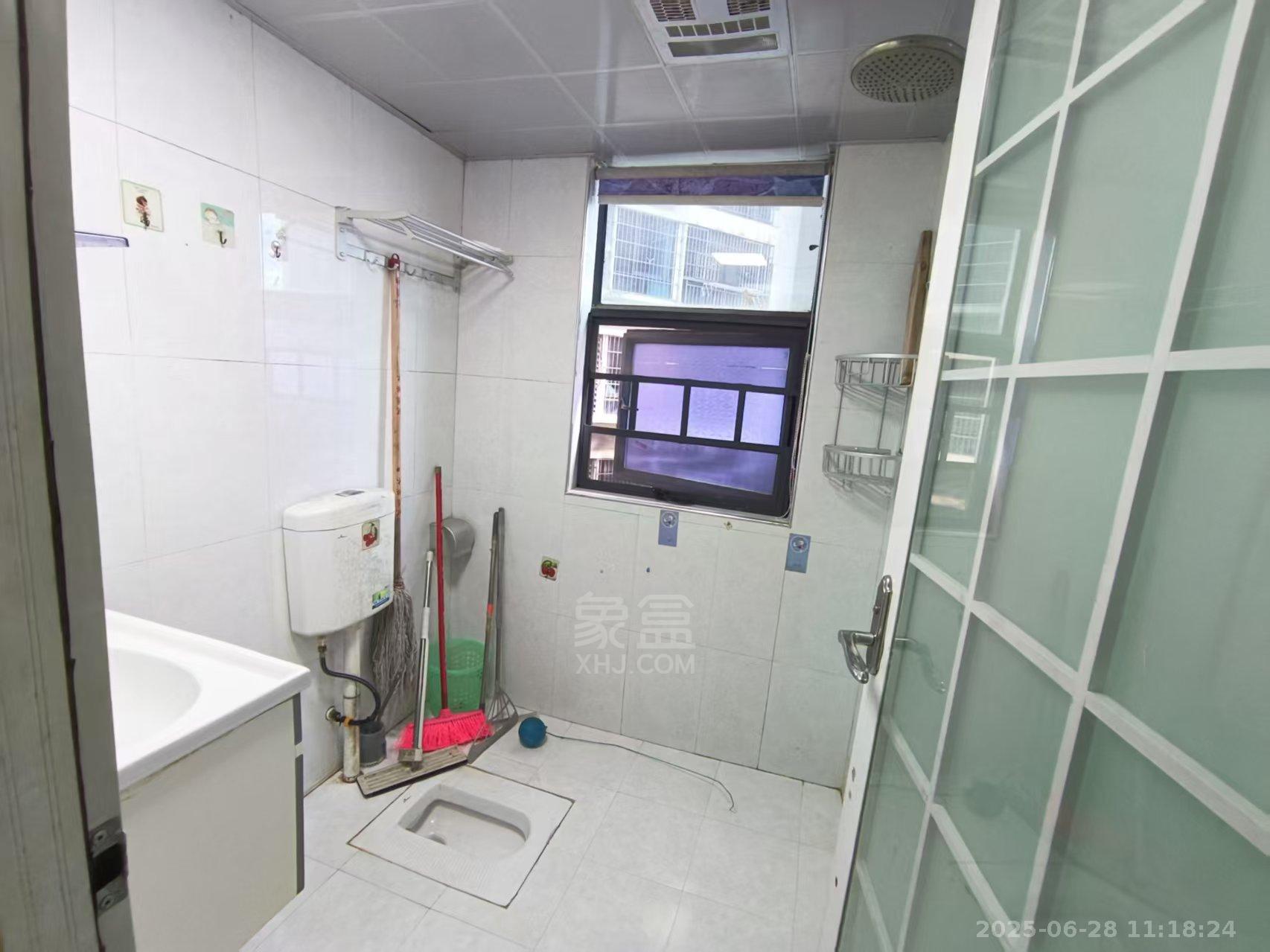 圣华名城建设北路110号 2室2厅1卫 1000.0元/月 圣华名城建设北路110号 2室2厅1卫 1000.0元/月室内图