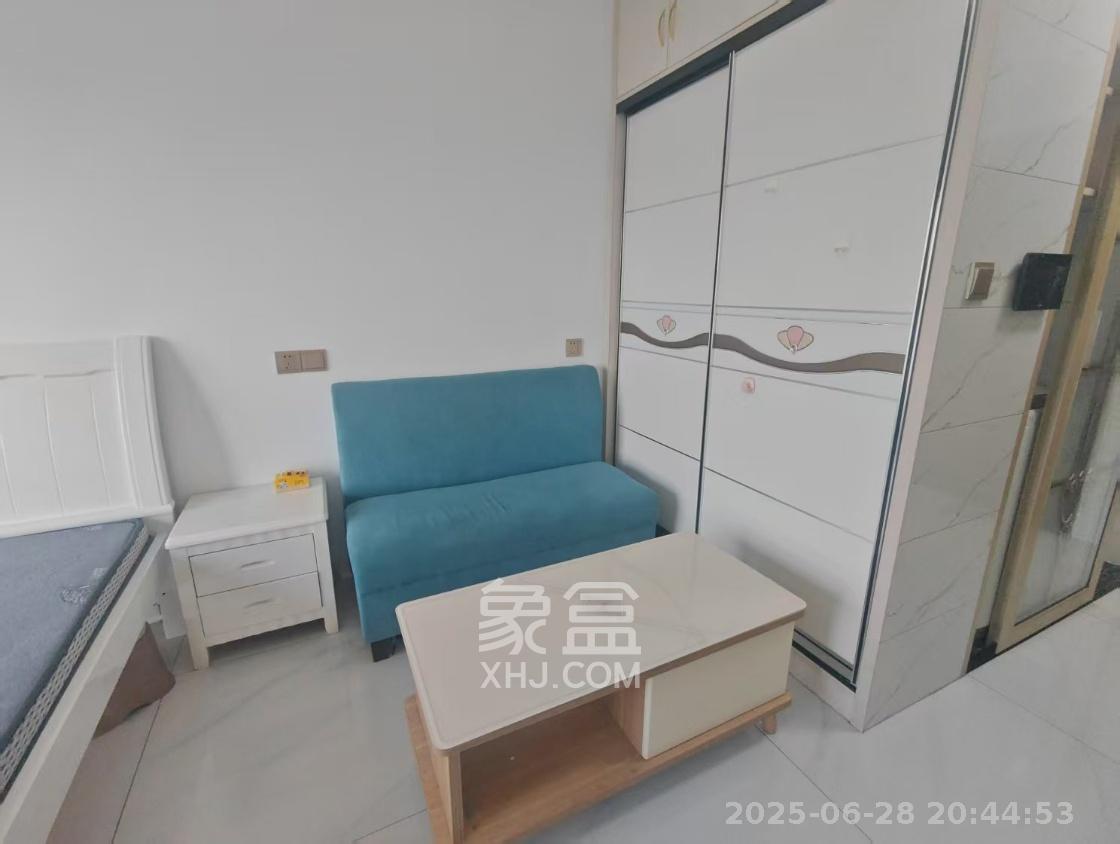 洋湖时代  1室1厅1卫    1180.0元/月室内图