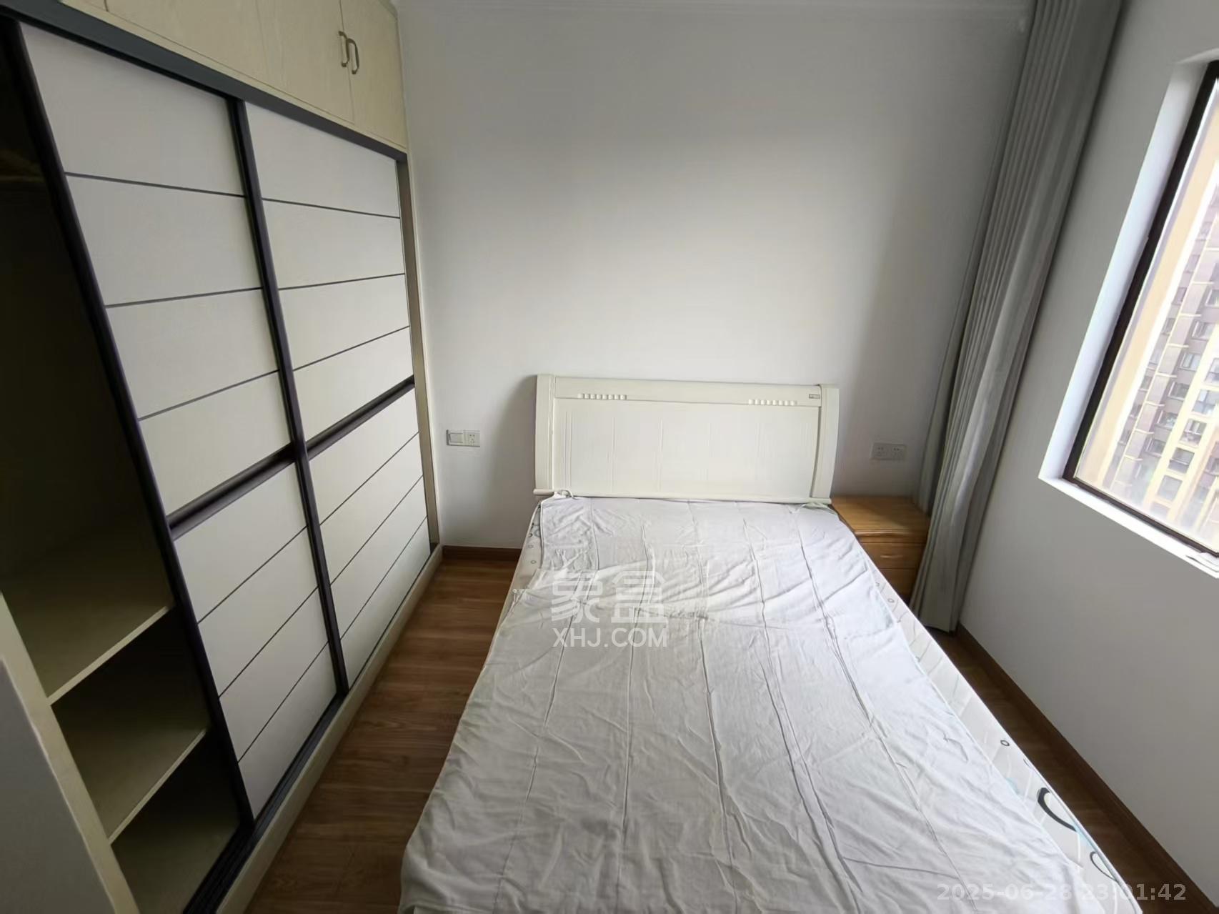梅溪鑫苑名家  3室2厅2卫   2800.00元/月室内图