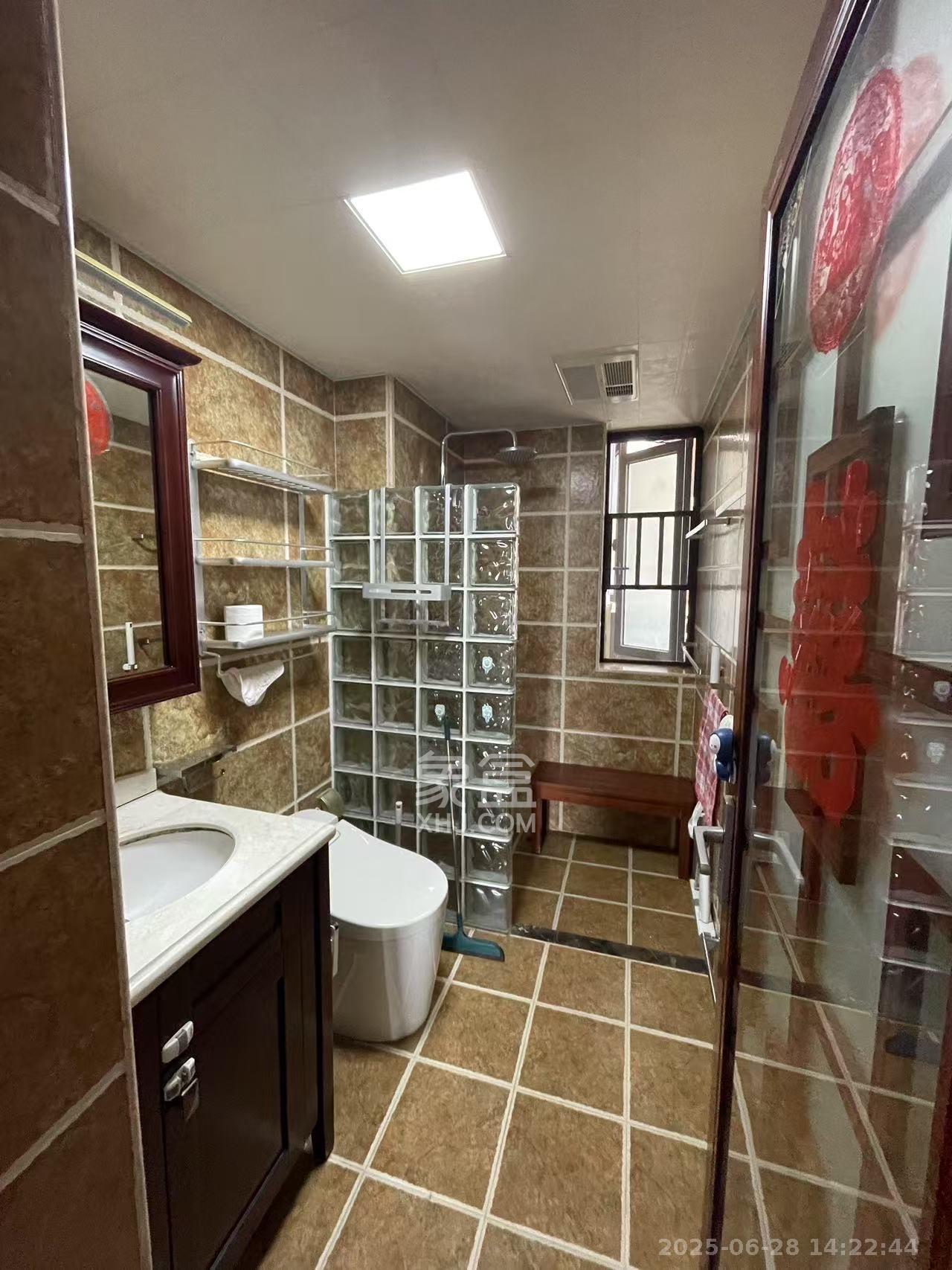 中建信和城  3室2厅1卫    3600.0元/月室内图