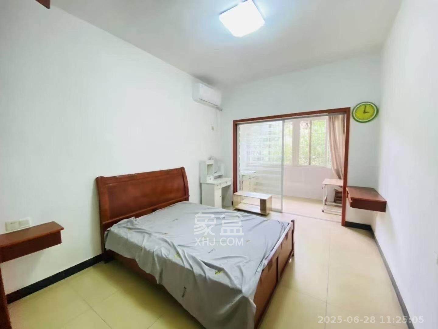 景泰雅苑（景江融城）  1室1厅1卫    2000.0元/月室内图
