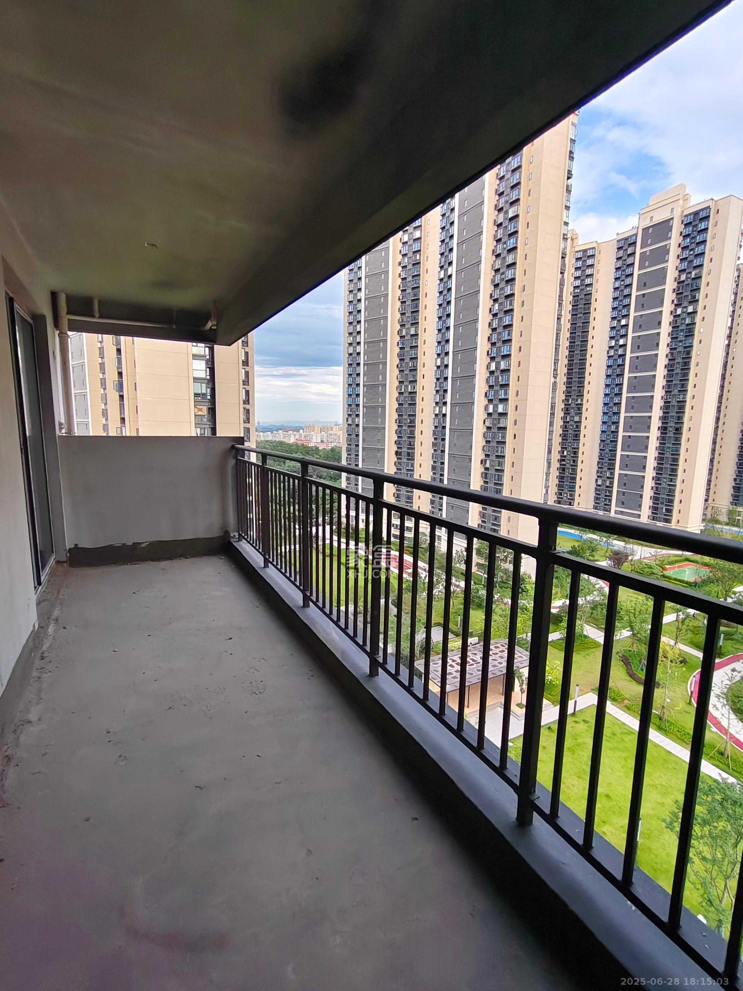 金科集美天辰 4室2厅2卫 1600.0元/月 金科集美天辰 4室2厅2卫 1600.0元/月室内图