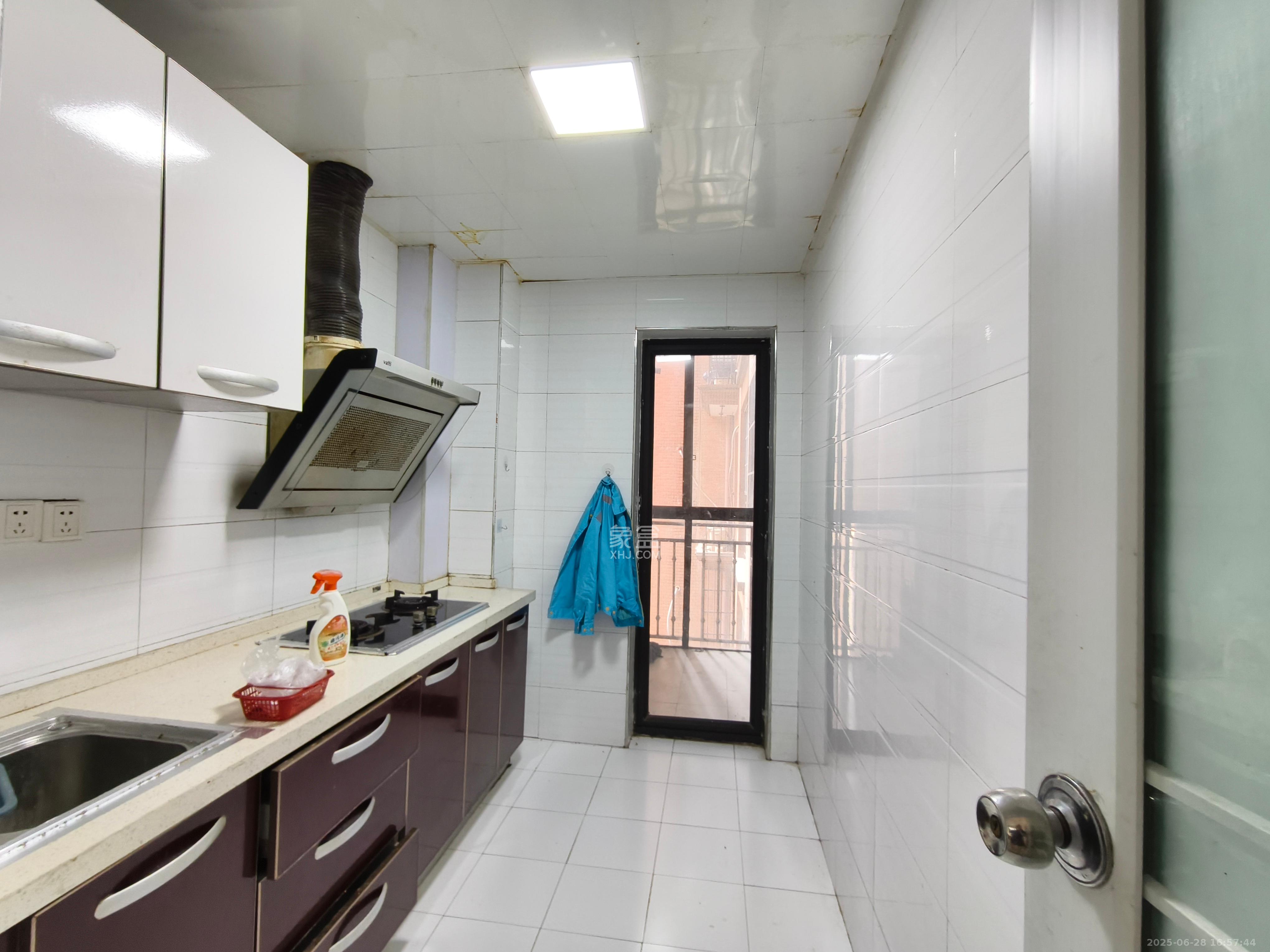 康桥长郡 2室1厅1卫 2800.0元/月 康桥长郡 2室1厅1卫 2800.0元/月室内图