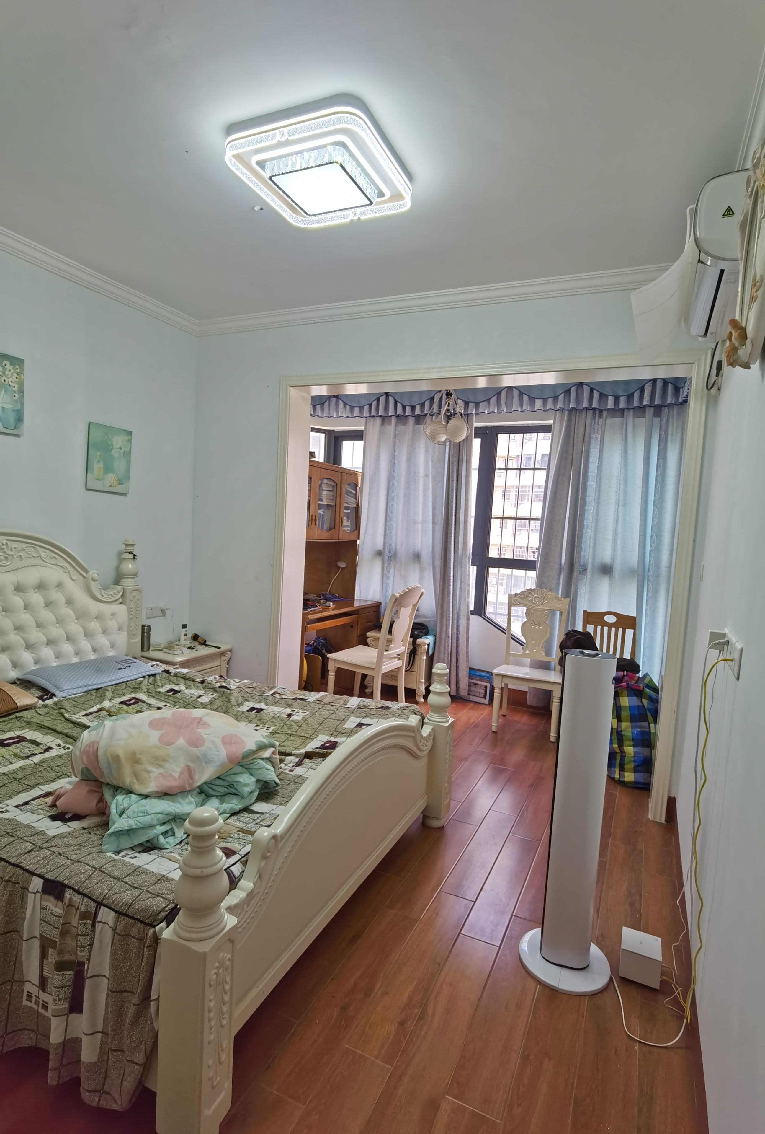 新城吾悦广场 3室2厅2卫 3200.0元/月 新城吾悦广场 3室2厅2卫 3200.0元/月室内图