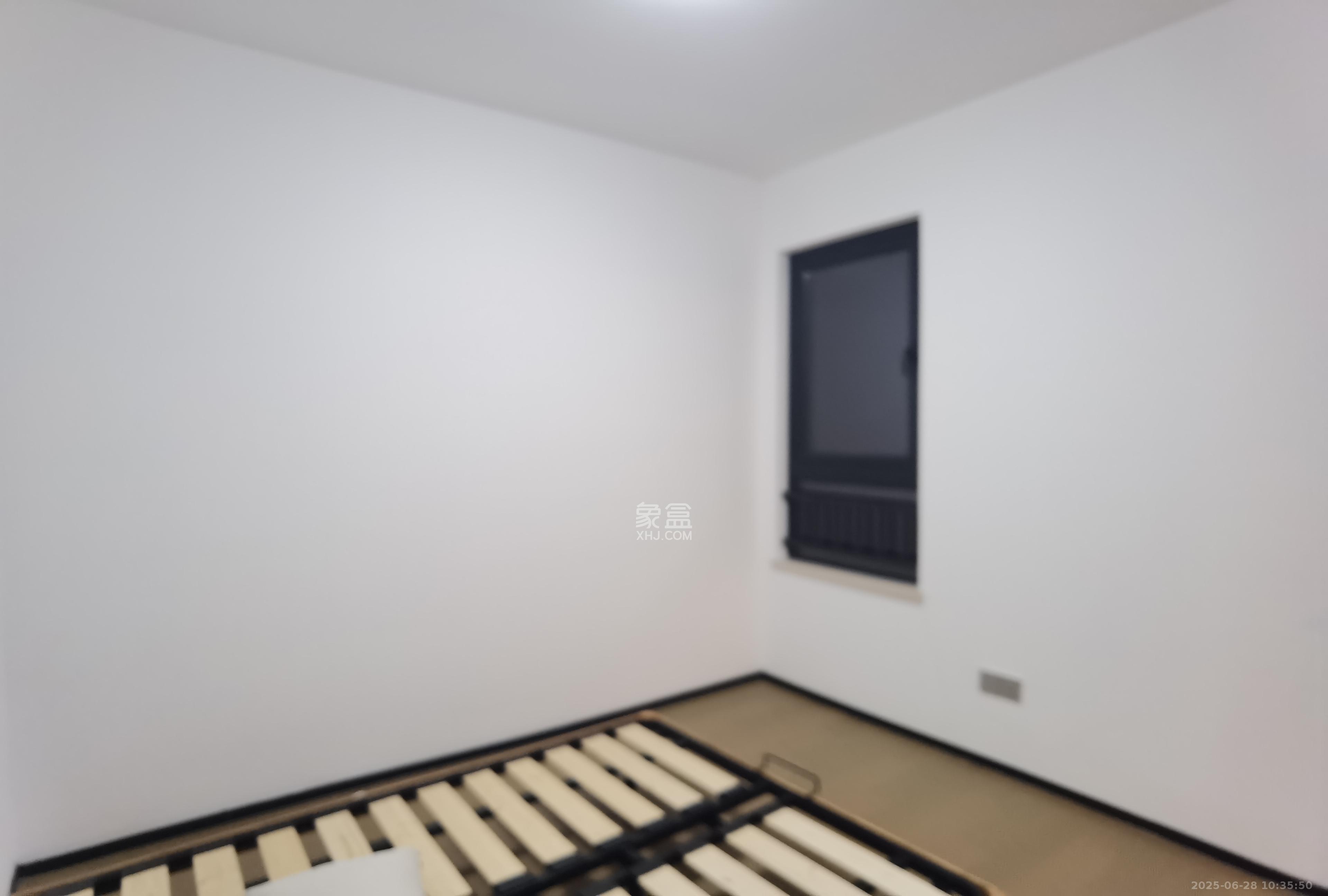 中海星樾府  3室2厅2卫   3800.00元/月室内图