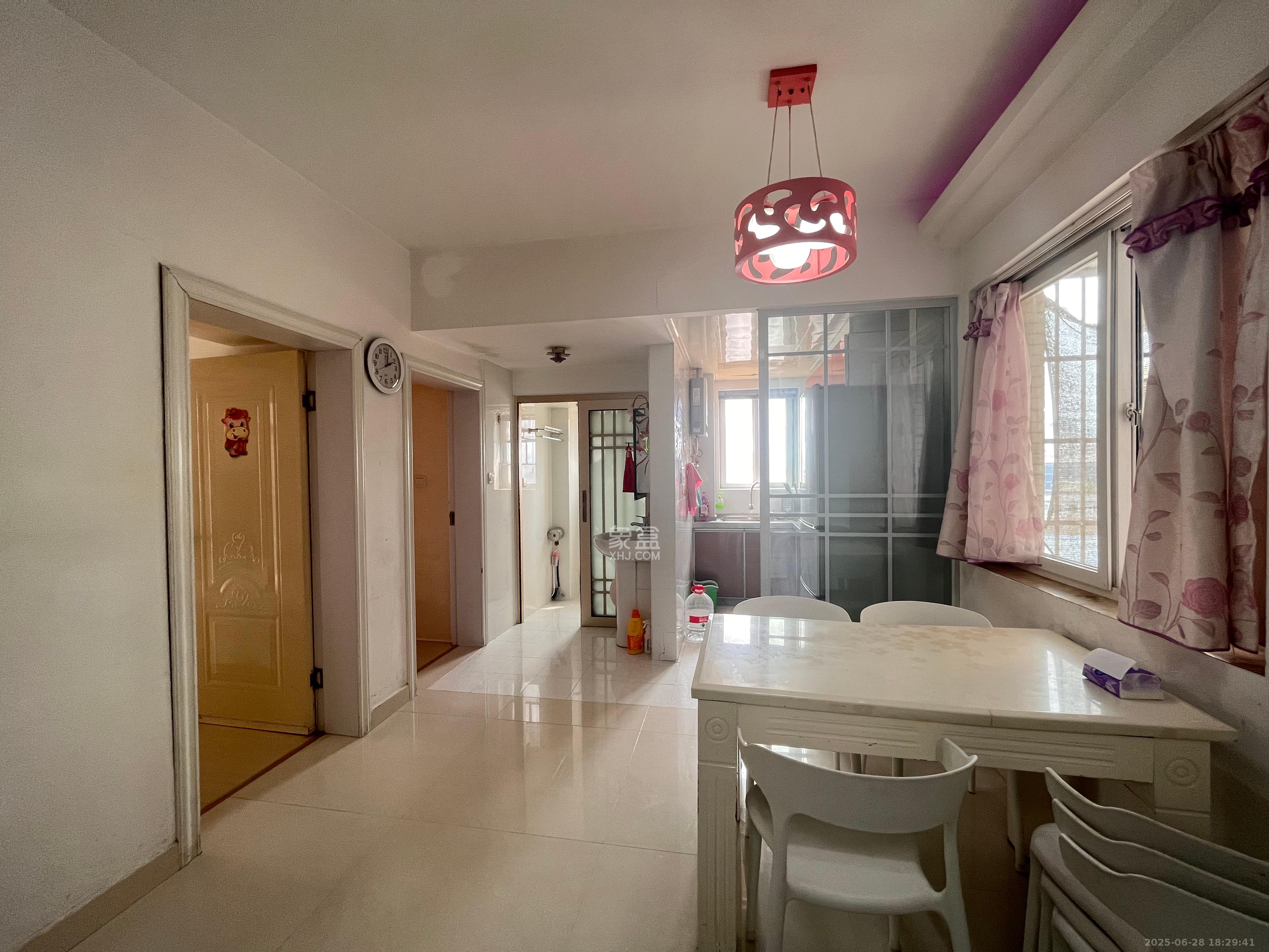 星典时代  2室1厅1卫    2400.0元/月 星典时代  2室1厅1卫    2400.0元/月室内图