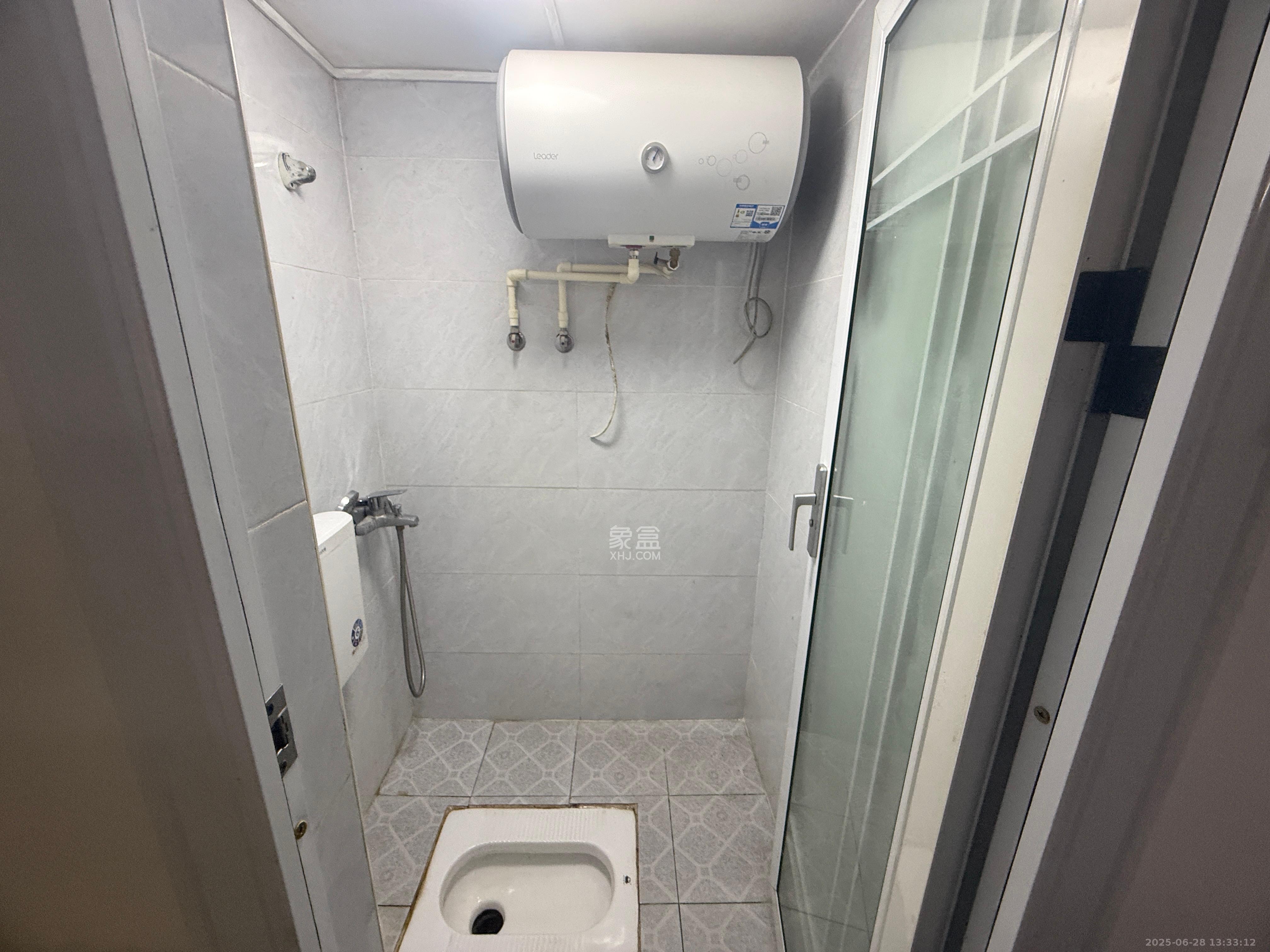 枫林美景 1室1厅1卫 1000.0元/月 枫林美景 1室1厅1卫 1000.0元/月室内图