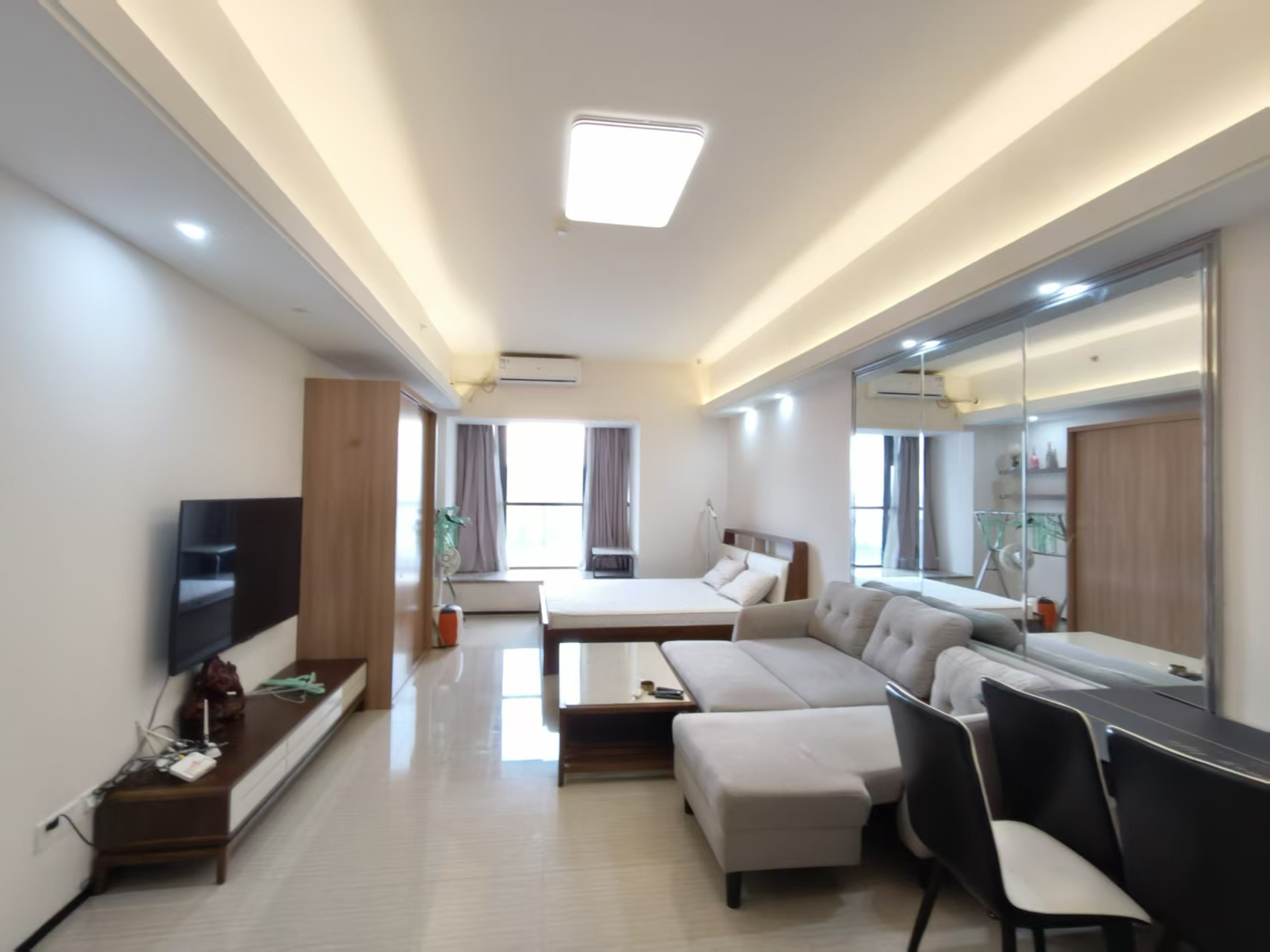 恒大外滩 1室1厅1卫 2000.0元/月 恒大外滩 1室1厅1卫 2000.0元/月室内图