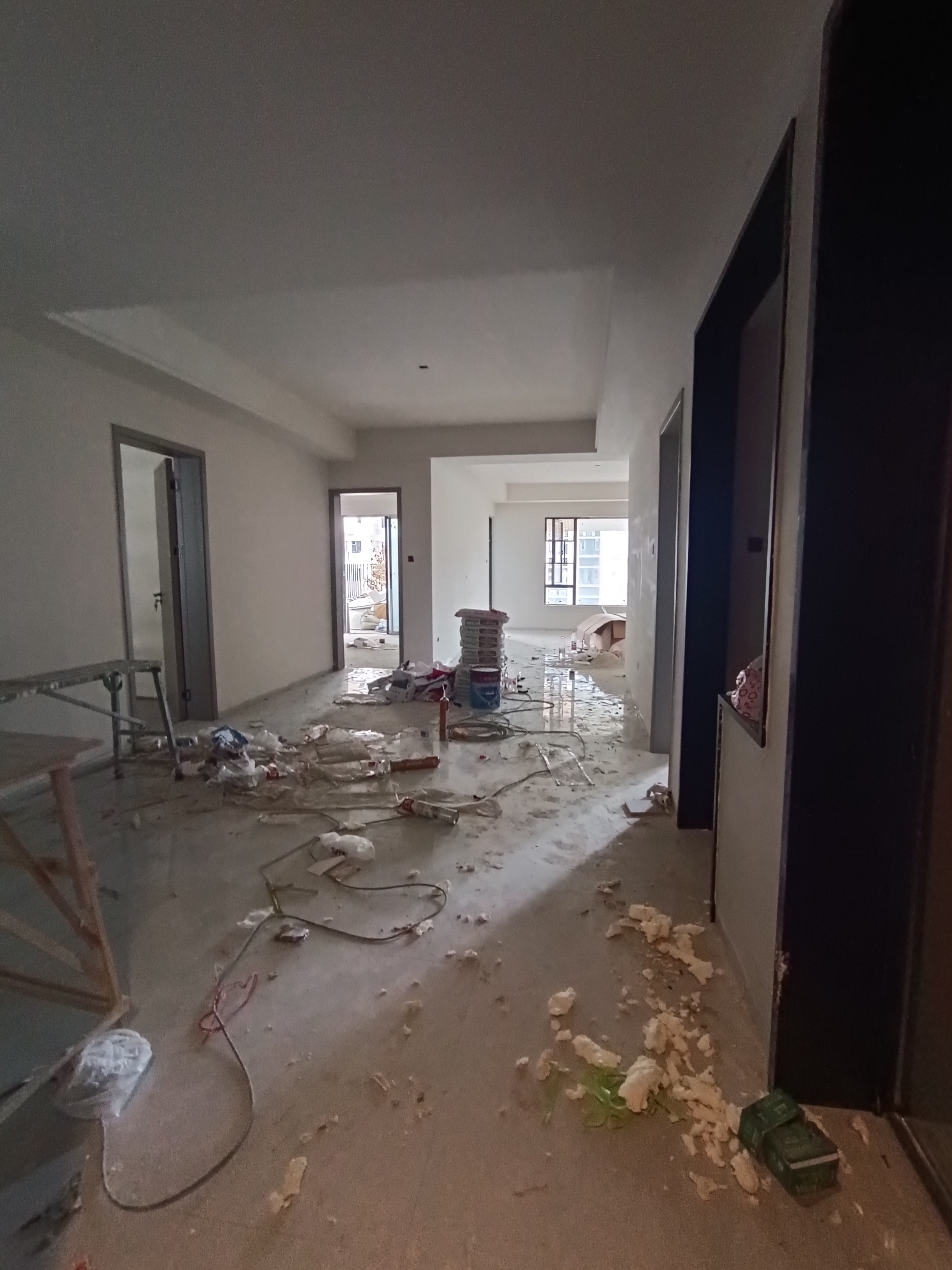 福天古庸院子 3室2厅2卫 2600.0元/月 福天古庸院子 3室2厅2卫 2600.0元/月室内图