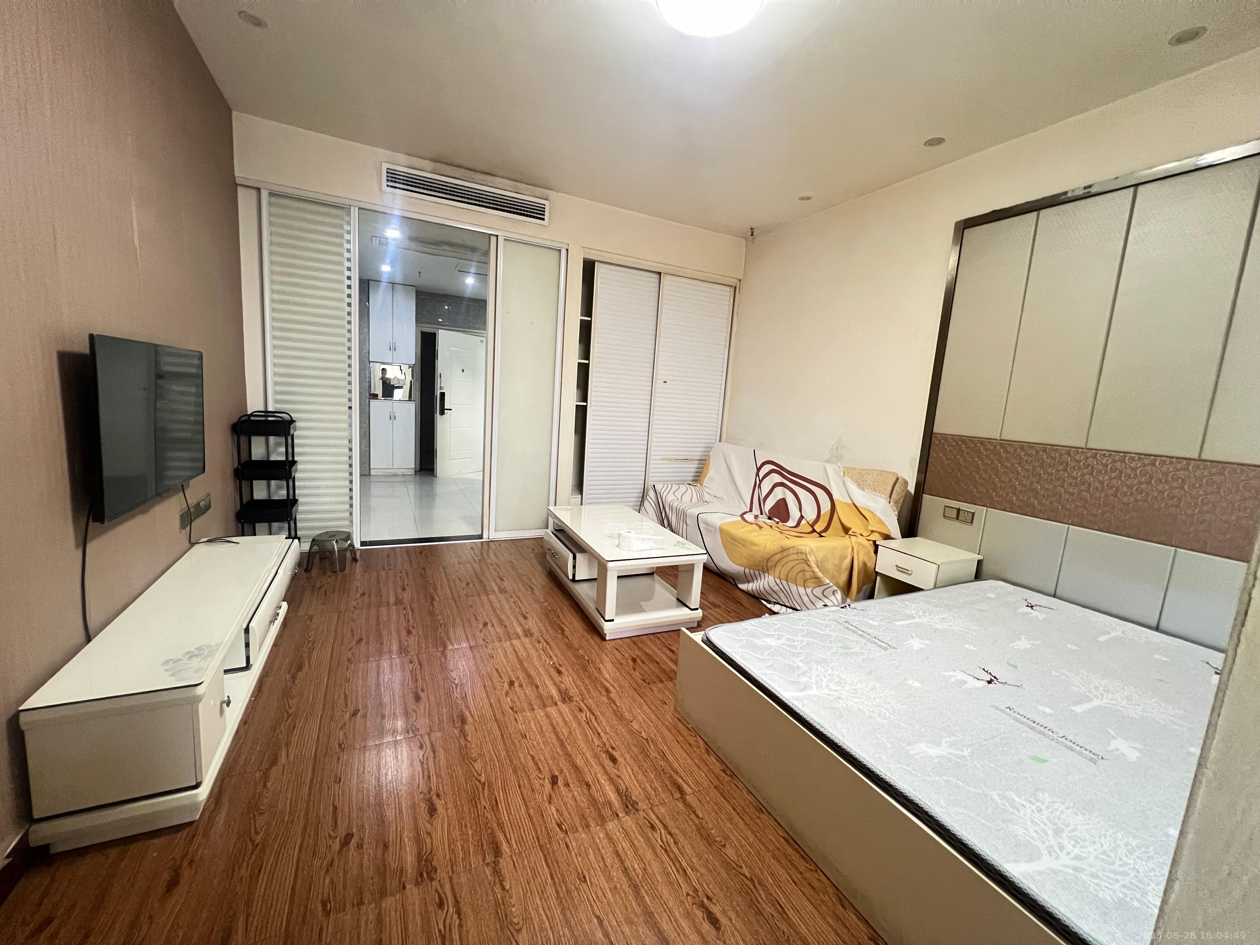 御溪国际  1室1厅1卫   1500.00元/月室内图
