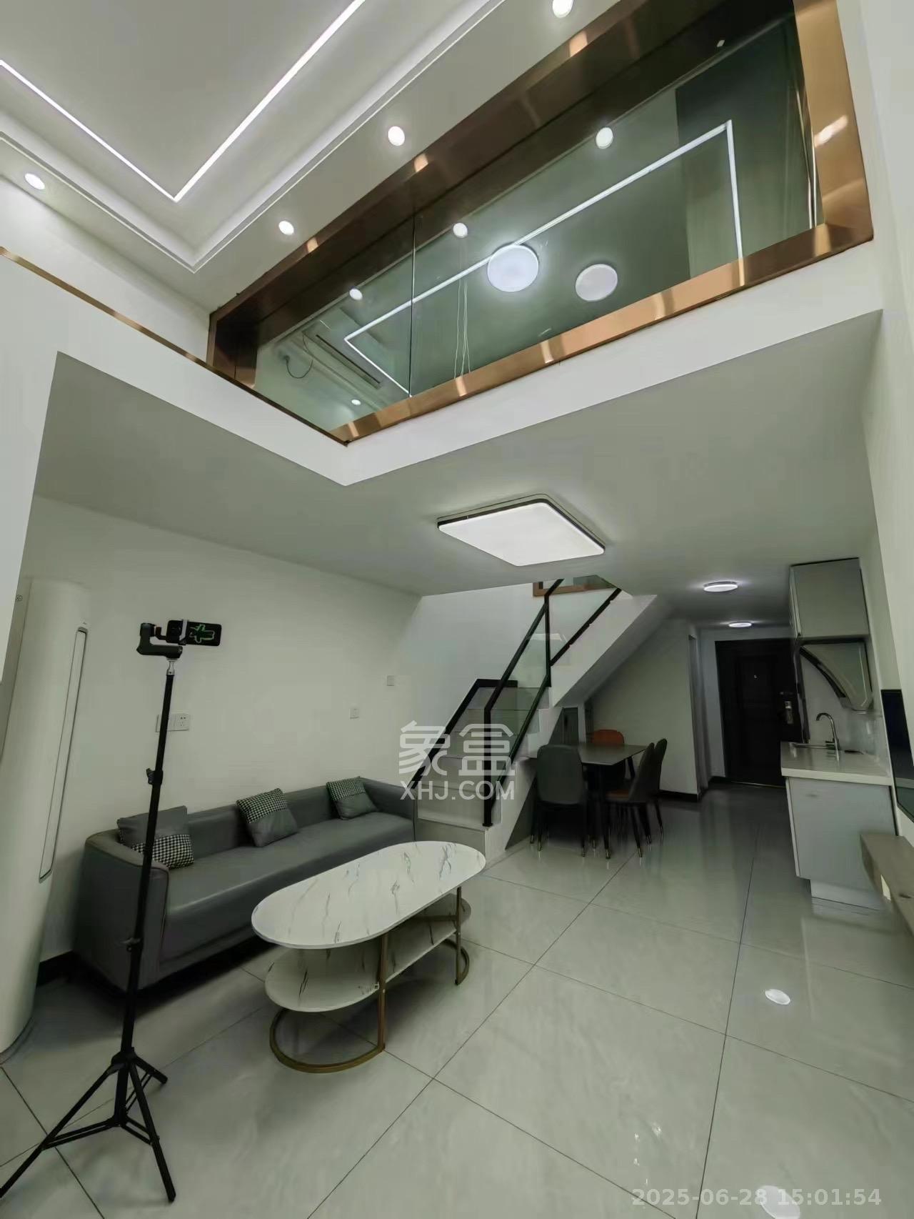欣隆居  2室0厅0卫   2600.00元/月室内图