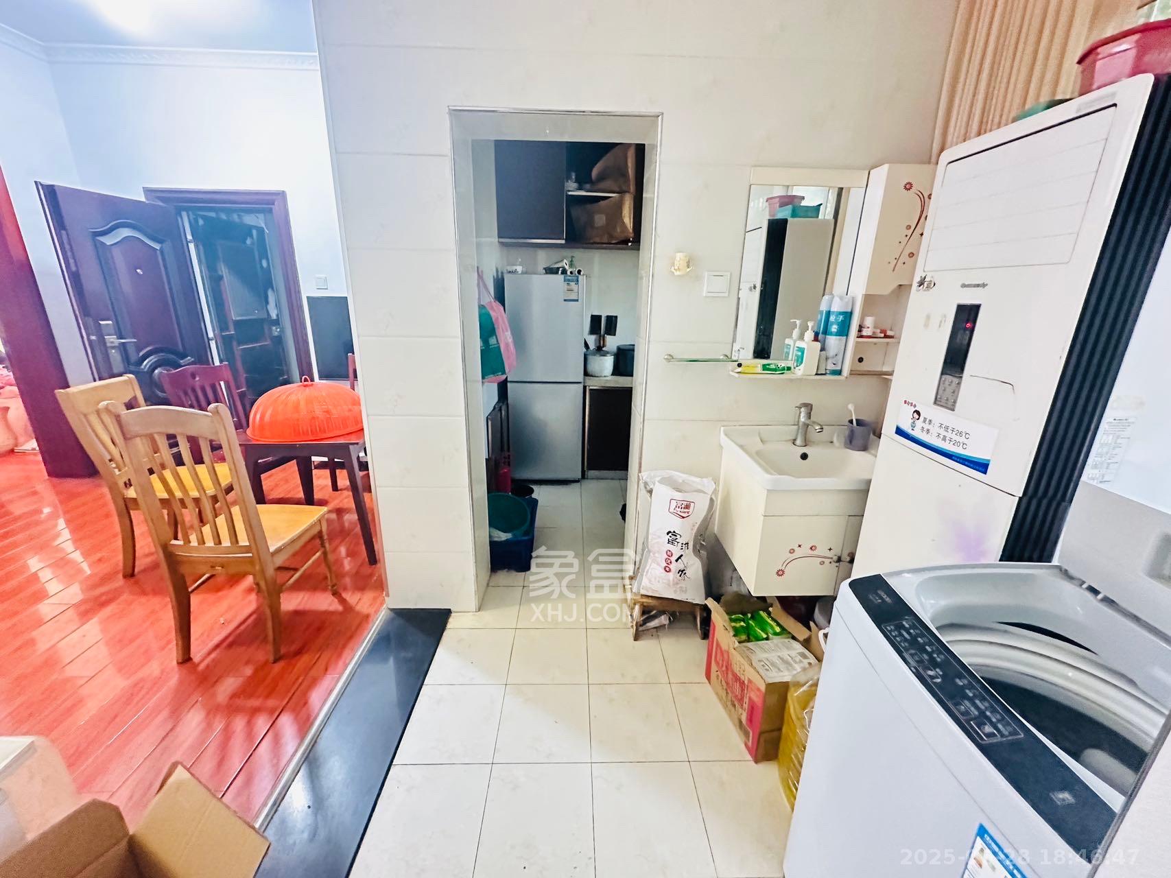 湖南食品药品职业学院(北校区) 2室1厅1卫 1500.0元/月 湖南食品药品职业学院(北校区) 2室1厅1卫 1500.0元/月室内图