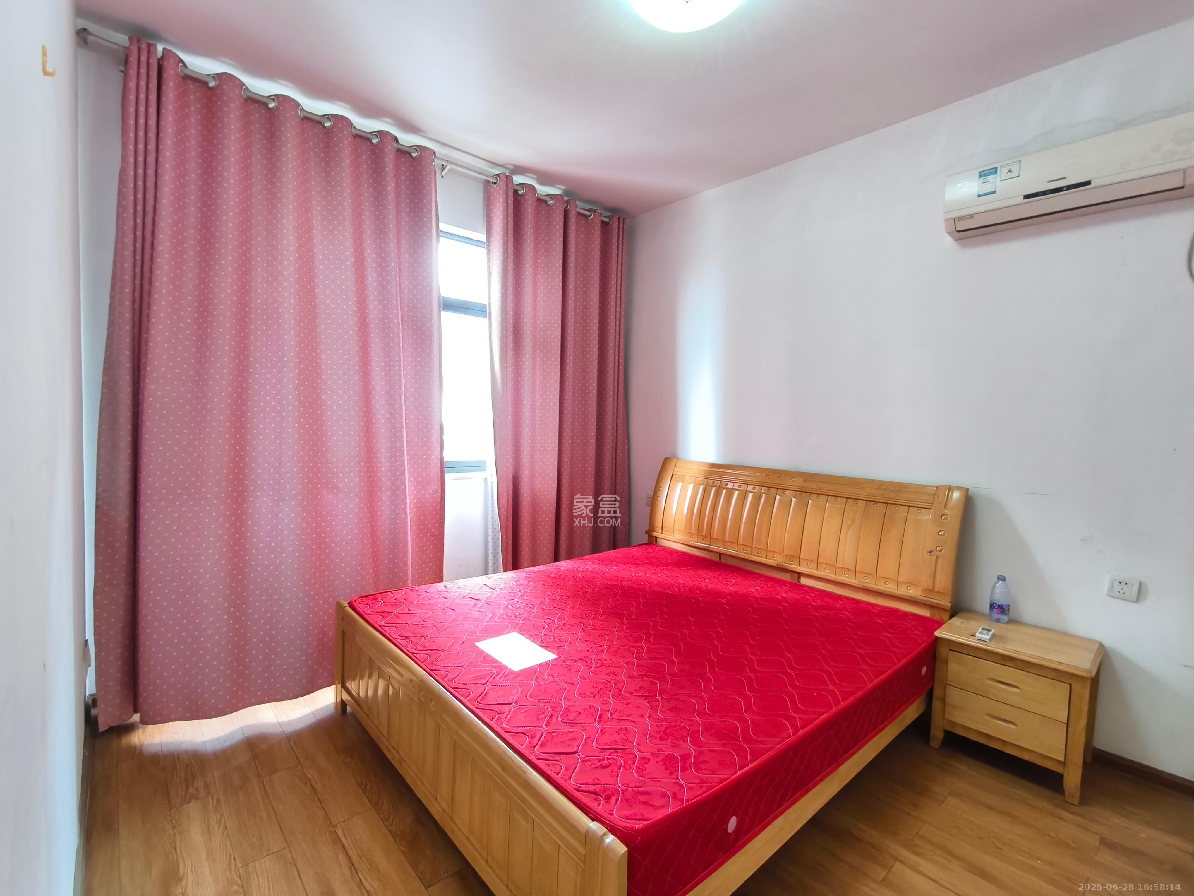 康桥长郡 2室1厅1卫 2800.0元/月 康桥长郡 2室1厅1卫 2800.0元/月室内图