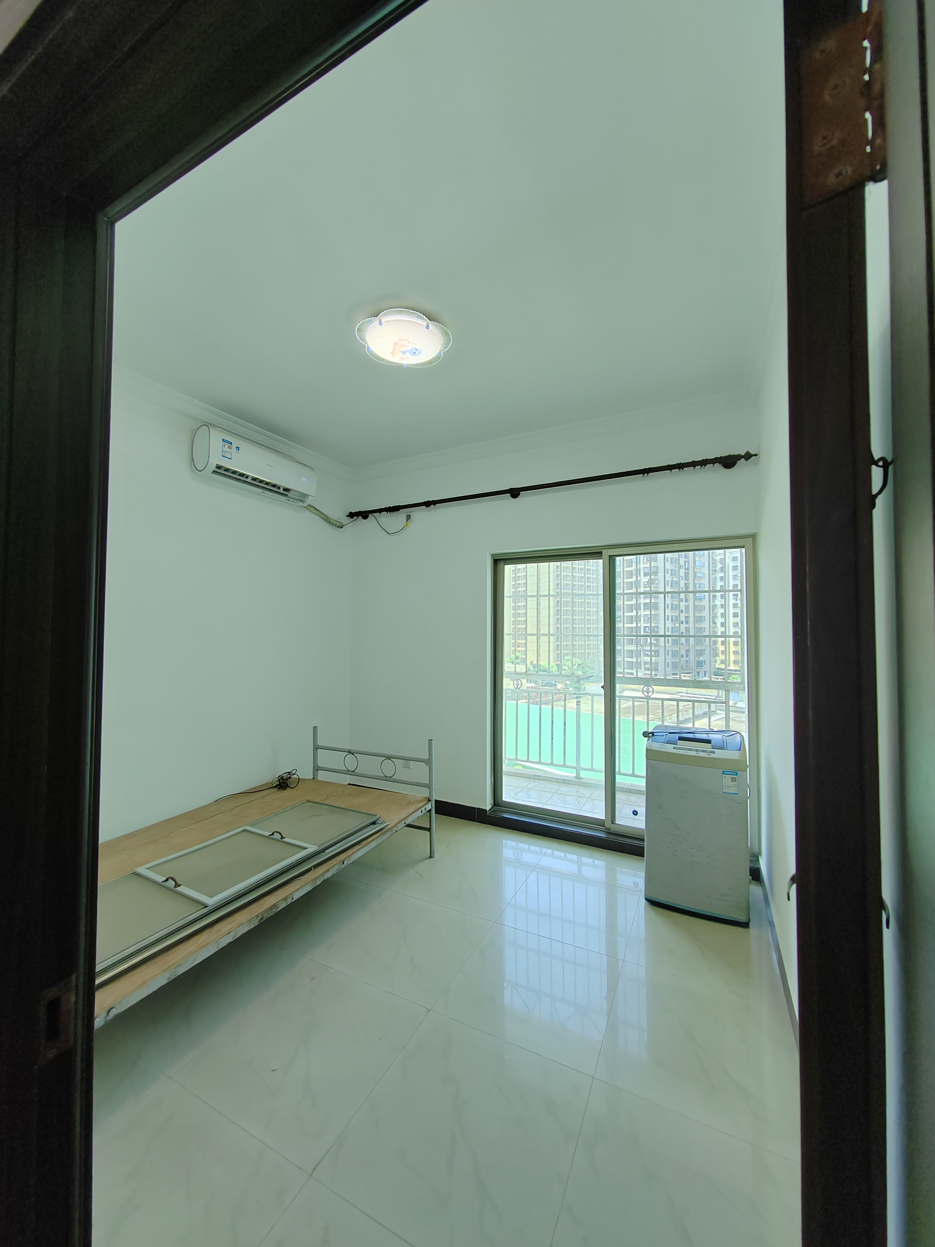 玉龙公寓 2室2厅1卫 2000.0元/月 玉龙公寓 2室2厅1卫 2000.0元/月室内图