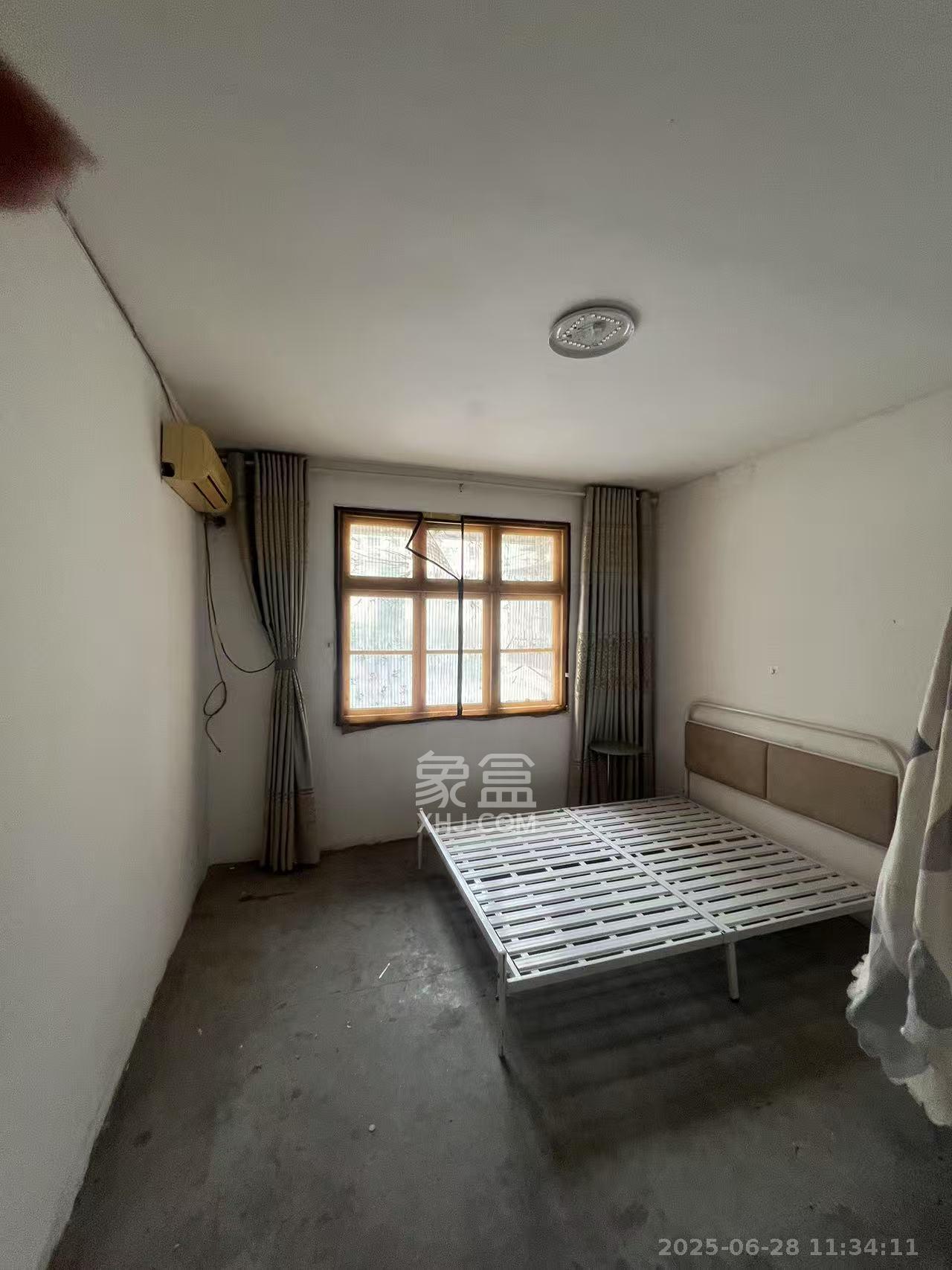 广厦新村  1室1厅1卫   1300.00元/月室内图