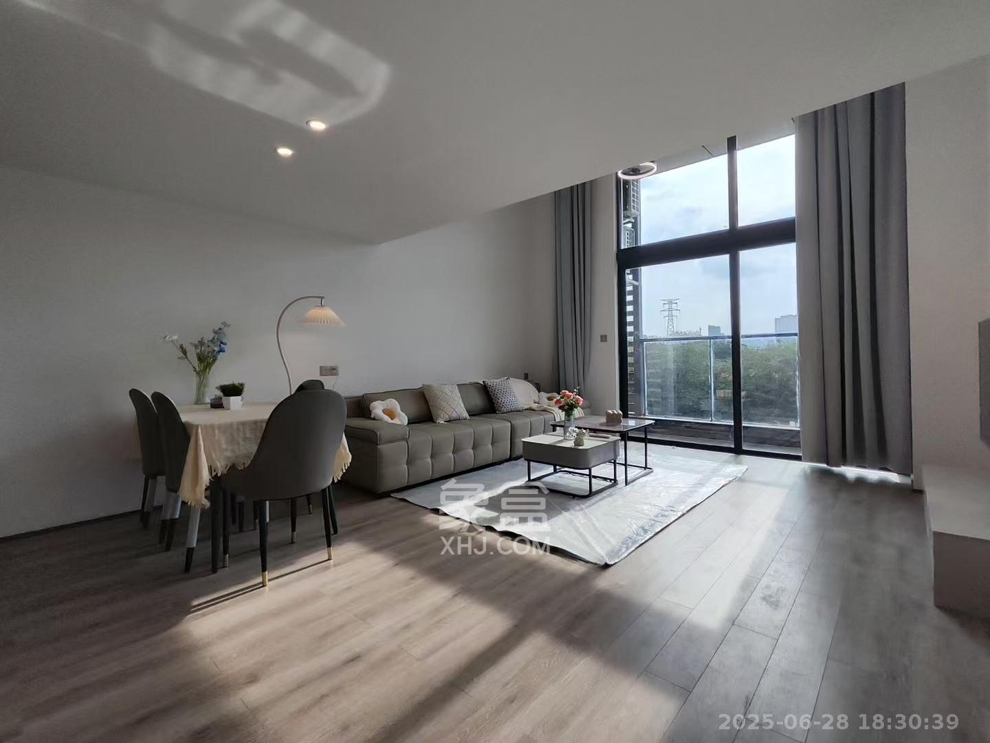 旺德府万象时代 2室2厅1卫 2800.0元/月 旺德府万象时代 2室2厅1卫 2800.0元/月室内图