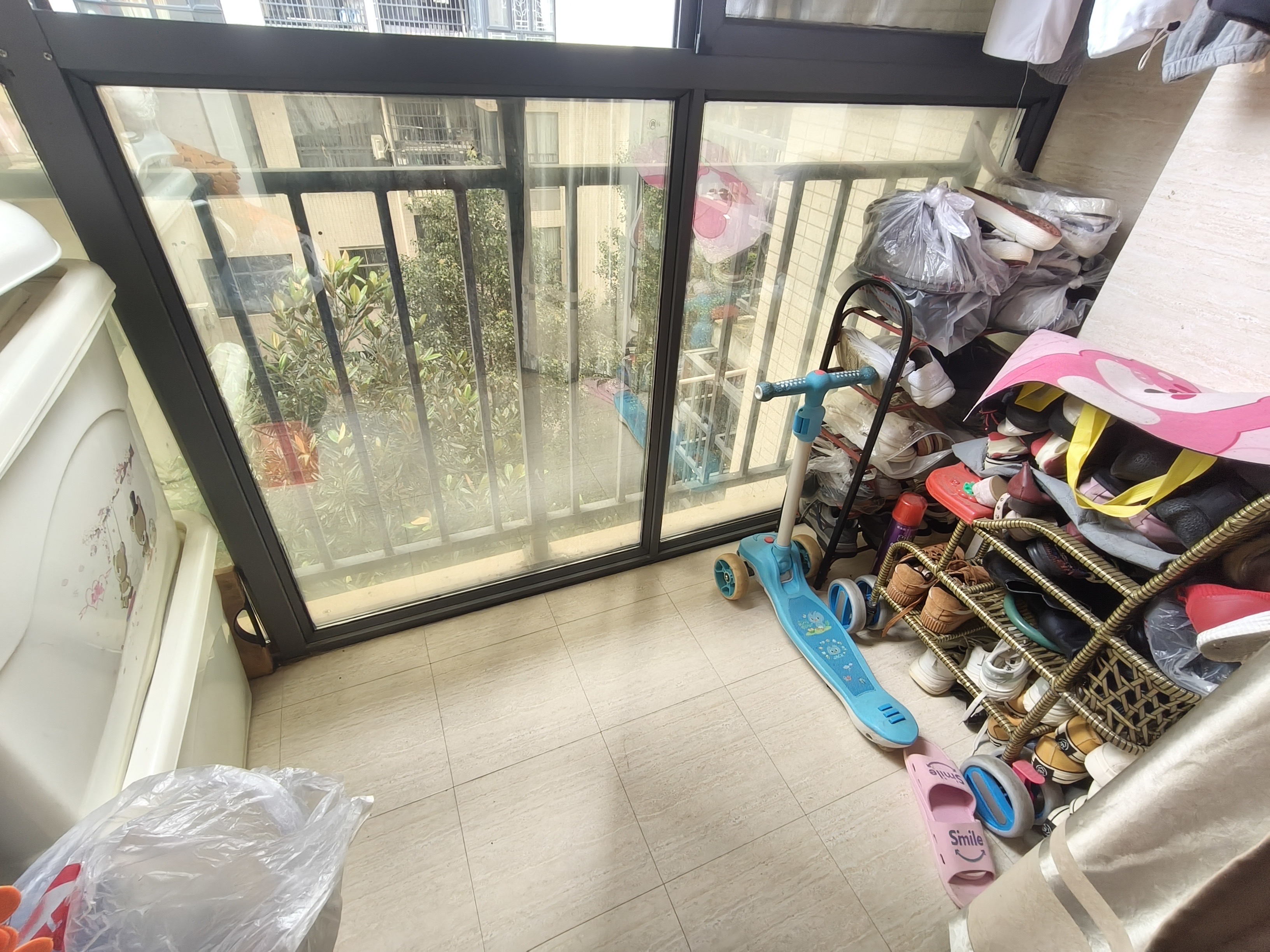 玉恒龙岸小区  2室2厅1卫   49.80万客厅
