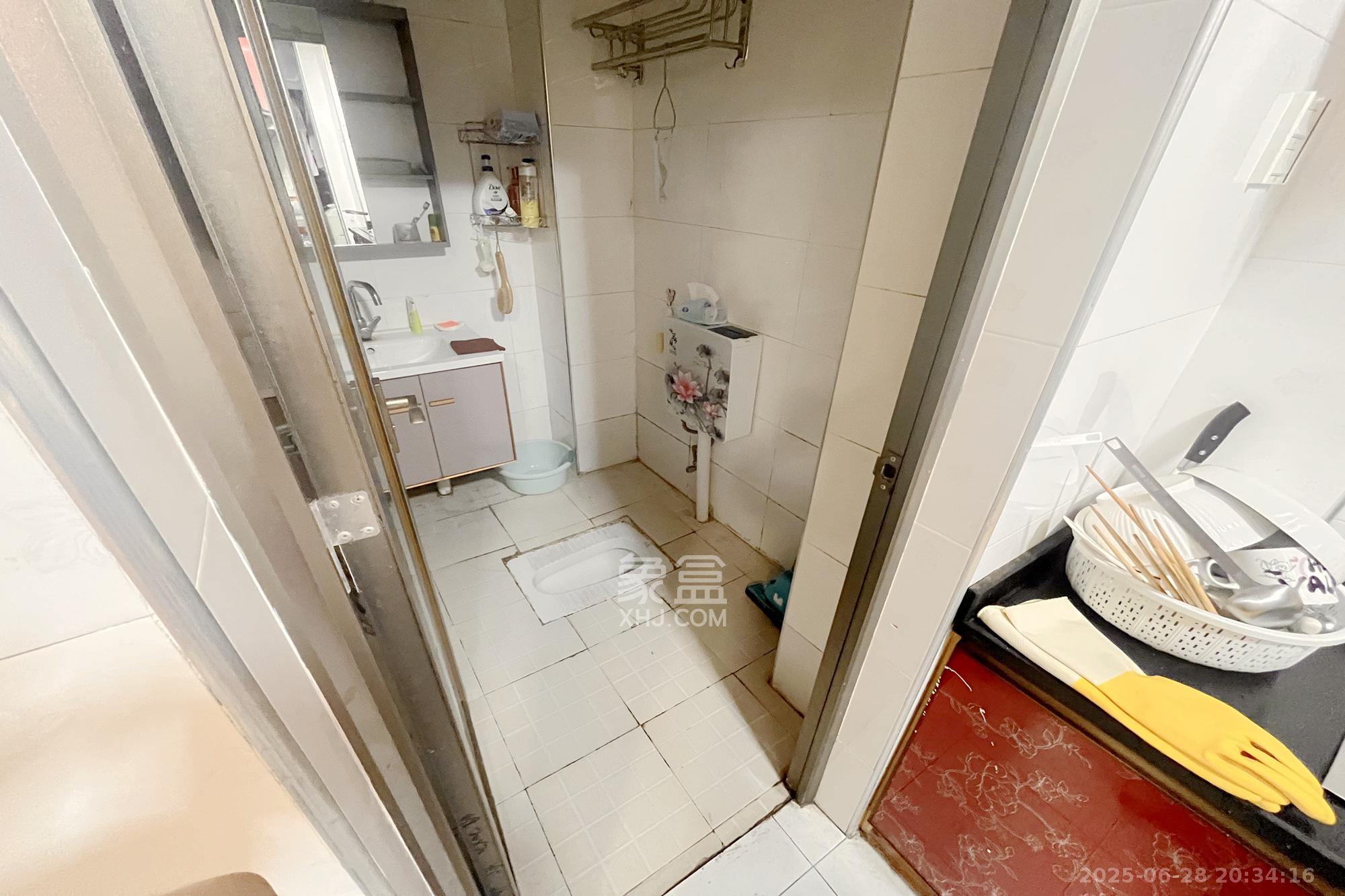 凯轩云顶  1室1厅1卫   32.00万其他