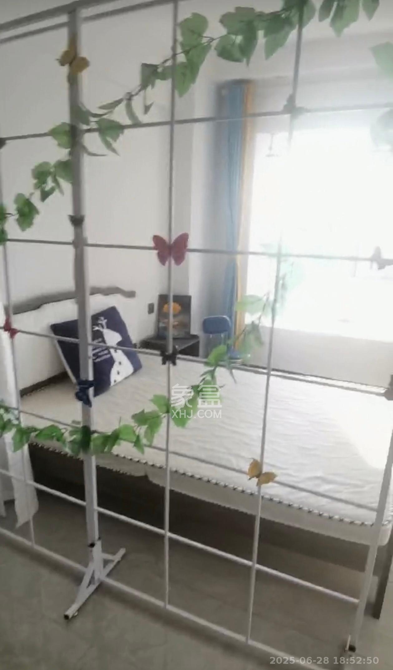 保利香槟国际 1室0厅0卫 1450.0元/月 保利香槟国际 1室0厅0卫 1450.0元/月室内图