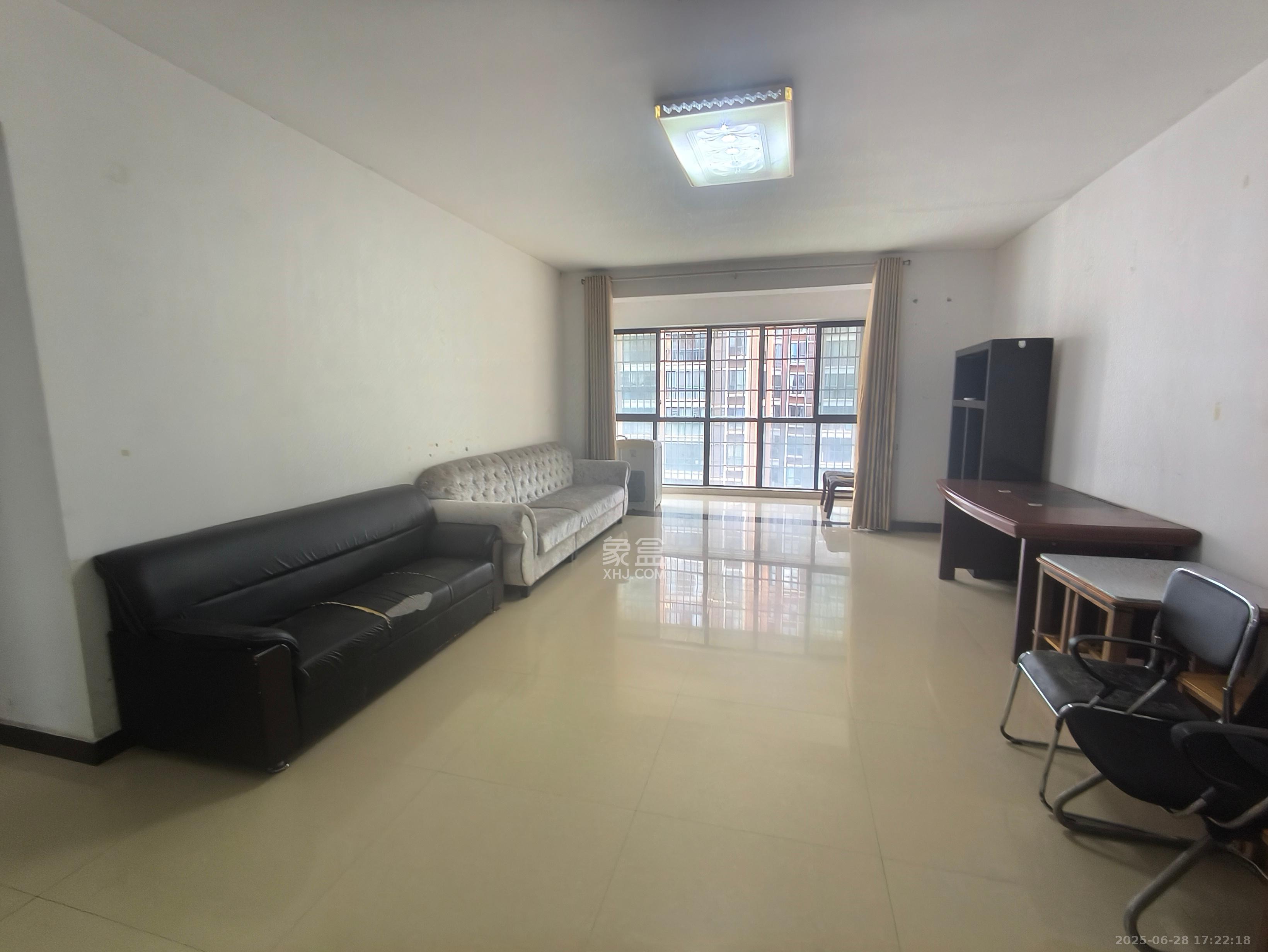 景上鑫苑 4室2厅2卫 2500.0元/月 景上鑫苑 4室2厅2卫 2500.0元/月室内图