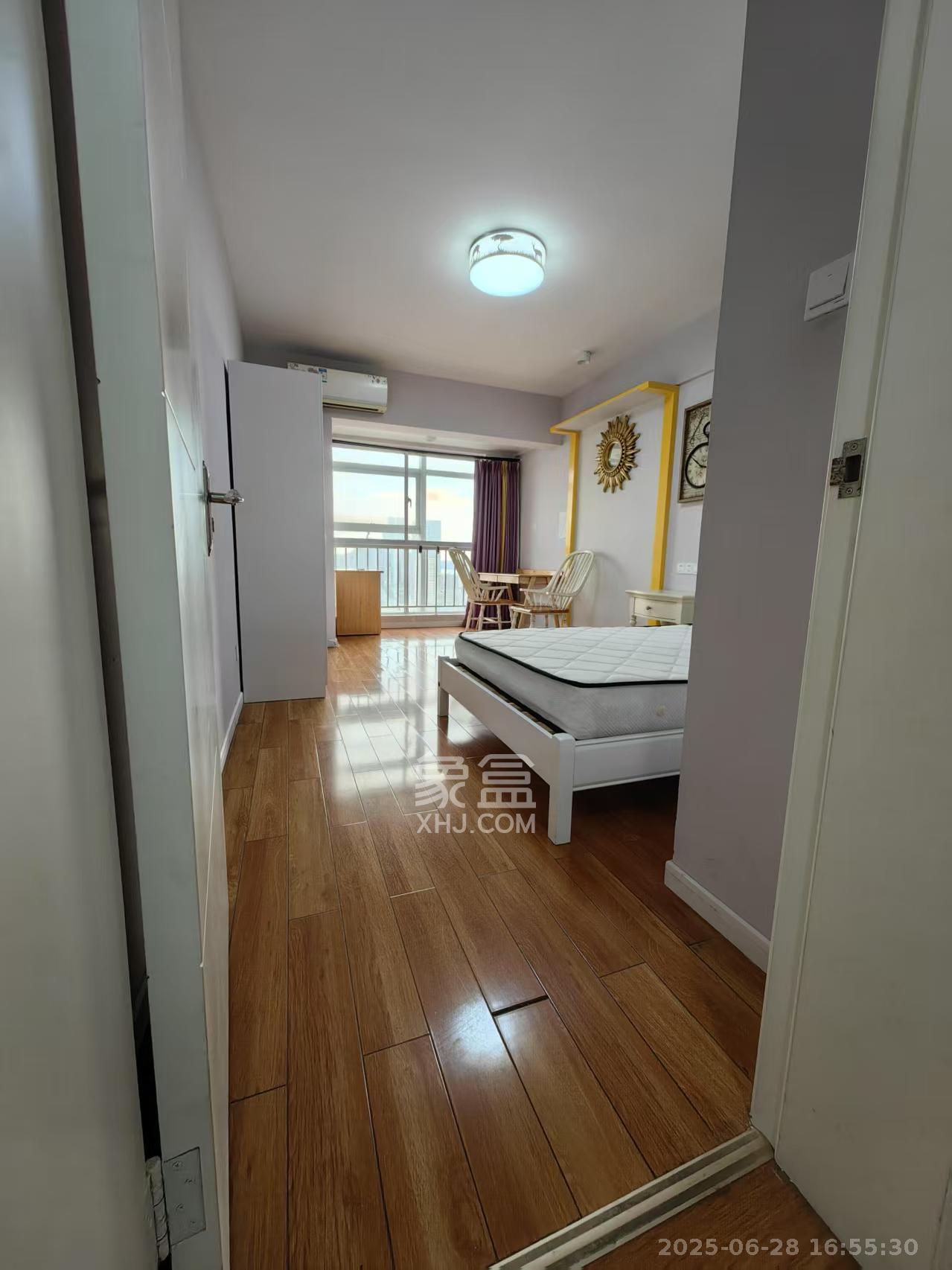 君临国际 3室2厅1卫 4500.0元/月 君临国际 3室2厅1卫 4500.0元/月室内图