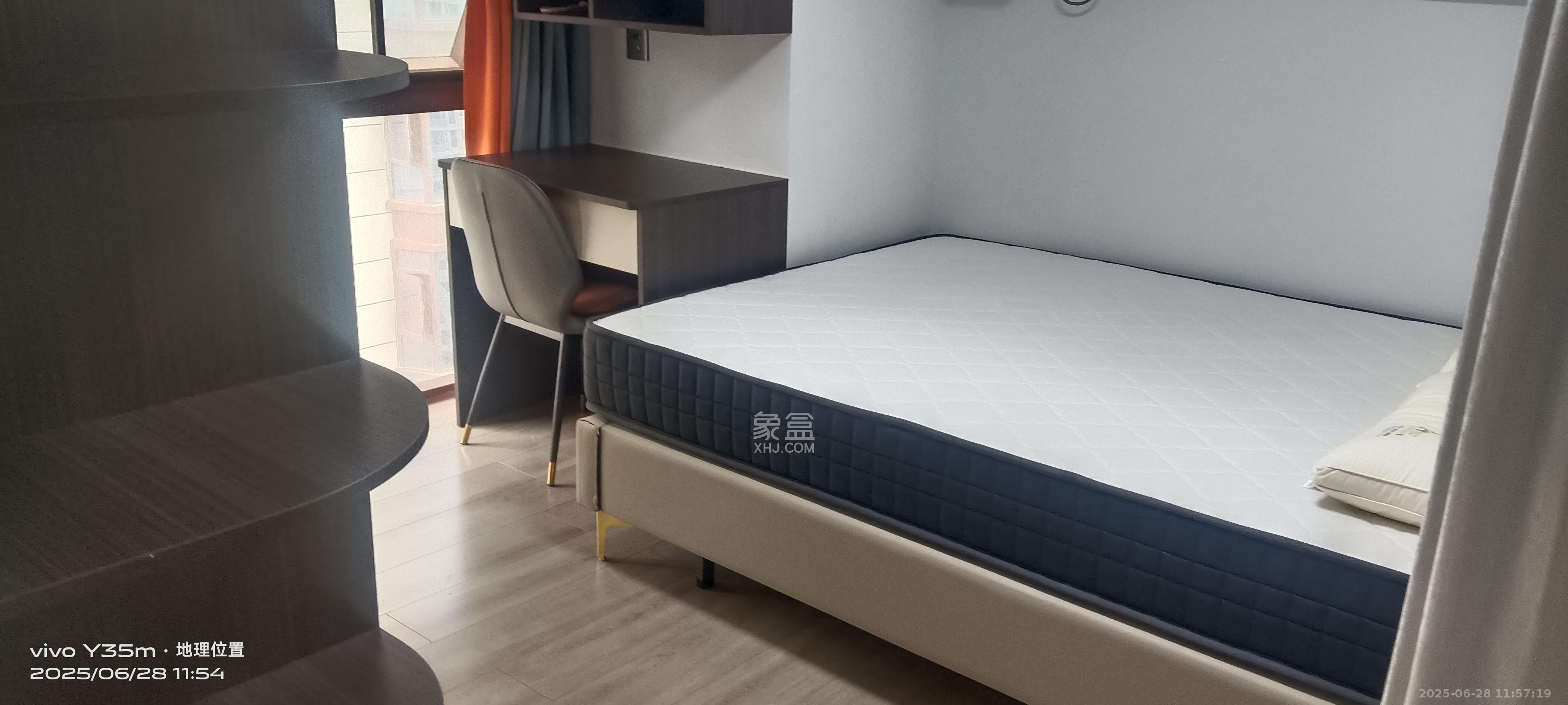 富兴时代御城  2室1厅1卫   3200.00元/月室内图