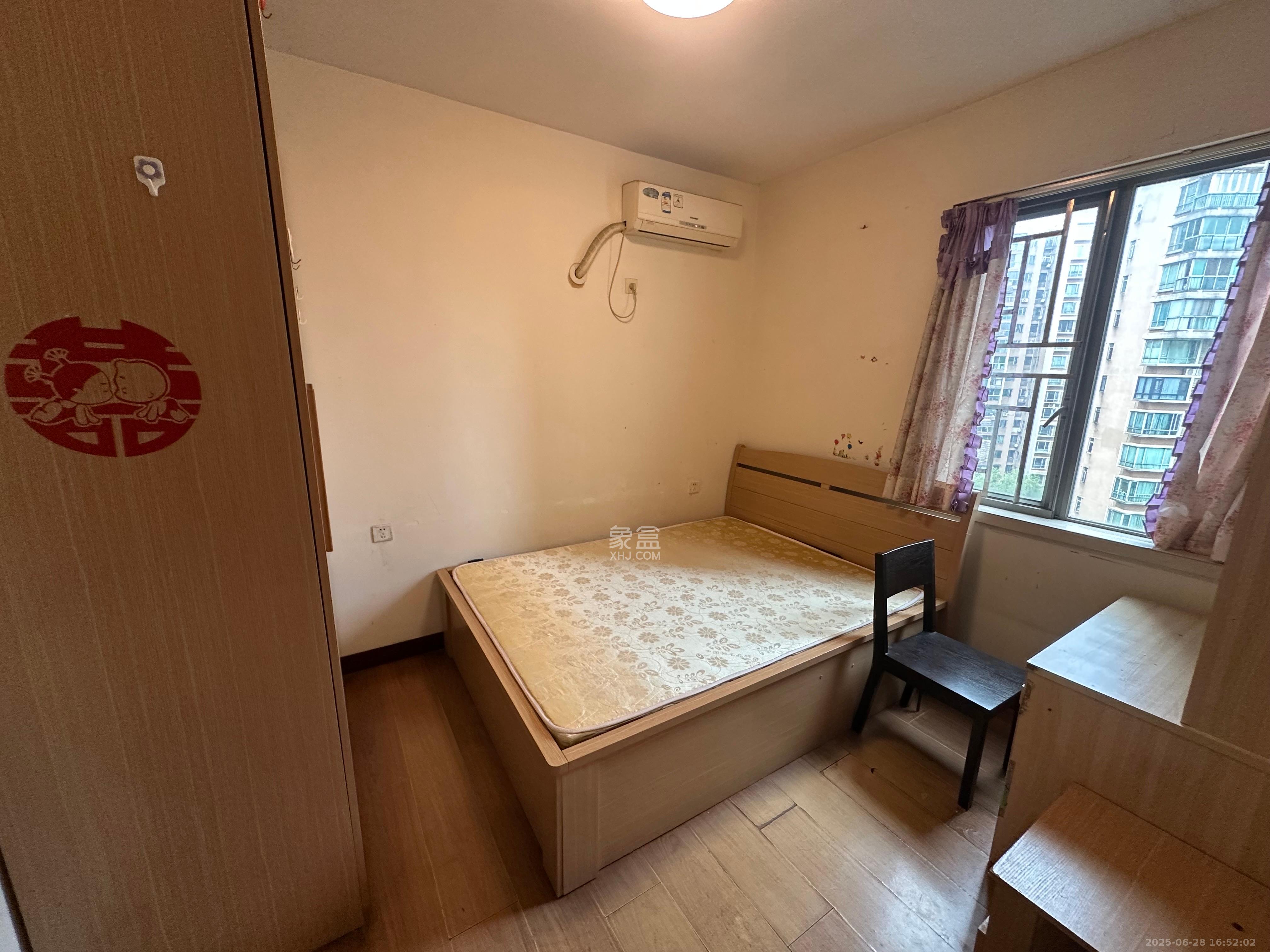 新城新世界一二三期 2室1厅1卫 2600.0元/月 新城新世界一二三期 2室1厅1卫 2600.0元/月室内图